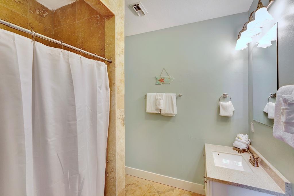 CRYSTAL BEACH - Residential