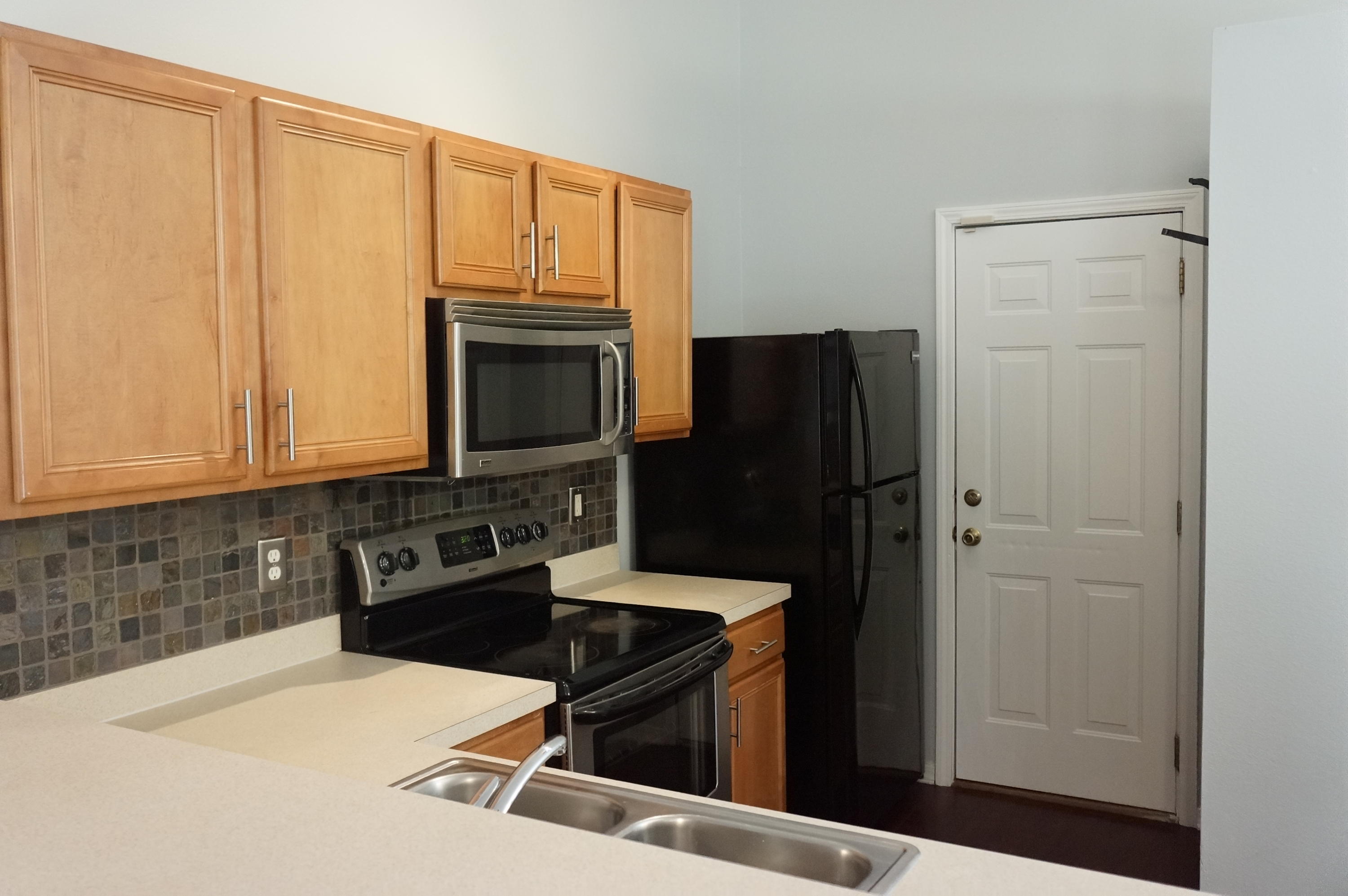 RIDGE CREST PH I - Residential