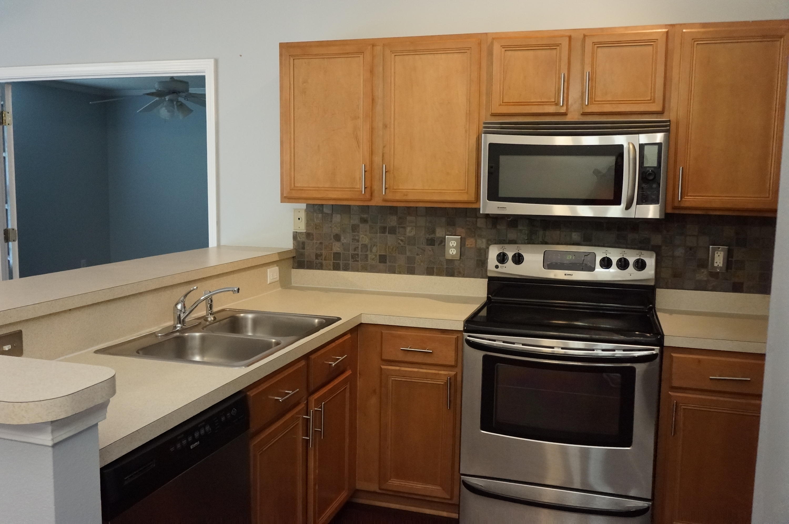 RIDGE CREST PH I - Residential