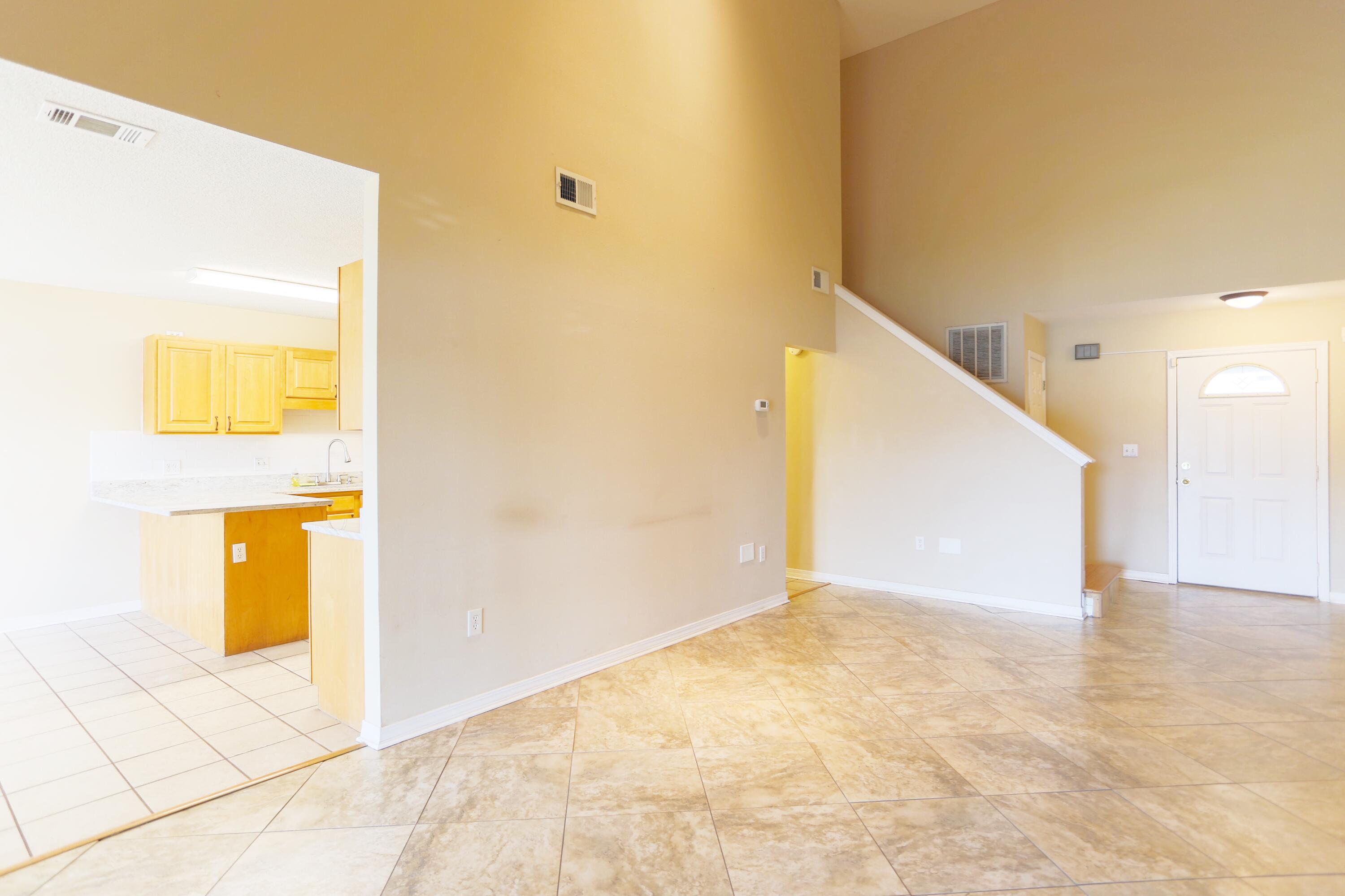 SNAPPER COVE T/H - Residential