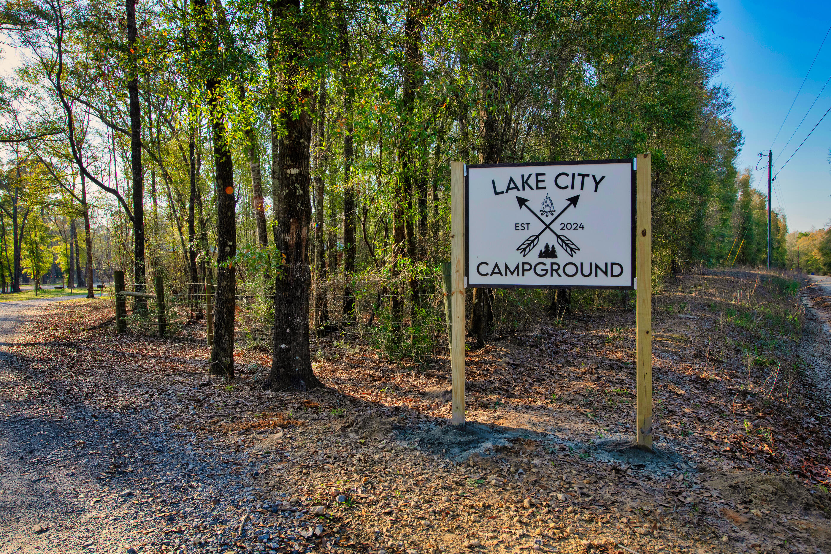 ATTENTION INVESTORS AND CAMPING ENTHUSIASTS-- heavily wooded 21-AC CAMPGROUND/RV PARK is now available... and this one comes with 2 CREEKS, 4 CABINS, 7 RV SLIPS, CLUBHOUSE, SMALL POND AND PRIMITIVE CAMPING AREA!!! Did I mention the campground borders a hunting club? #LocationLocationLocation Welcome to Lake City Campground in Historic Florala, Alabama! The campground is surrounded by miles of untouched timberland, and boasts numerous hiking trails and flowing creeks to explore. One of the creeks is 5 feet wide and deer and turkey love it! Remember you are next door to a hunting club. Campers will enjoy the abundant flora and fauna, and birdwatchers will flock to Lake City Campground during migration season to experience beautiful songbirds in flight! Watch birds by day and enjoy campfires under the stars at night.
BONUS: Campground is located less than 10 minutes from popular Lake Jackson and the Conecuh National Forest. There's also plenty of room for the savvy investor to expand operations and add more cabins/rv slips. Are you ready to cash in?
Campgrounds rarely come on the market! Better hurry!