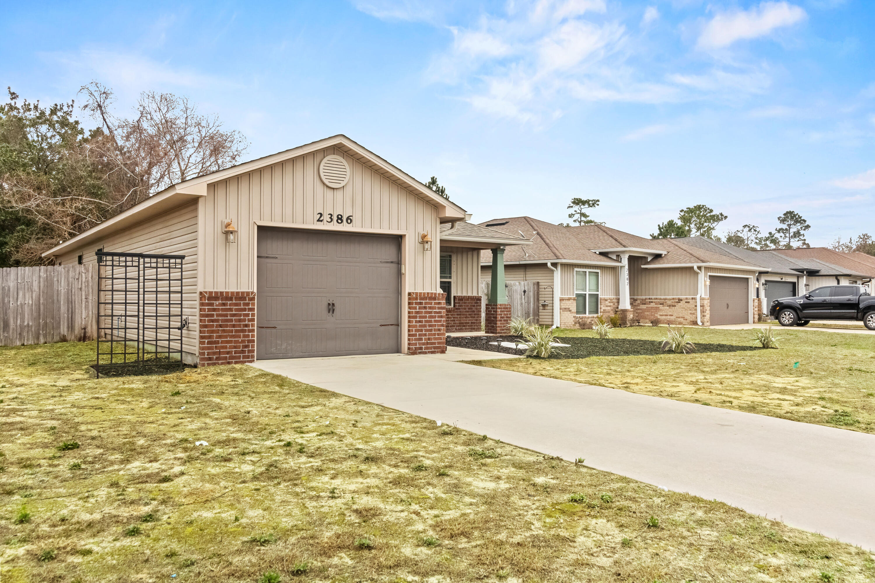 DUNCAN RIDGE - Residential