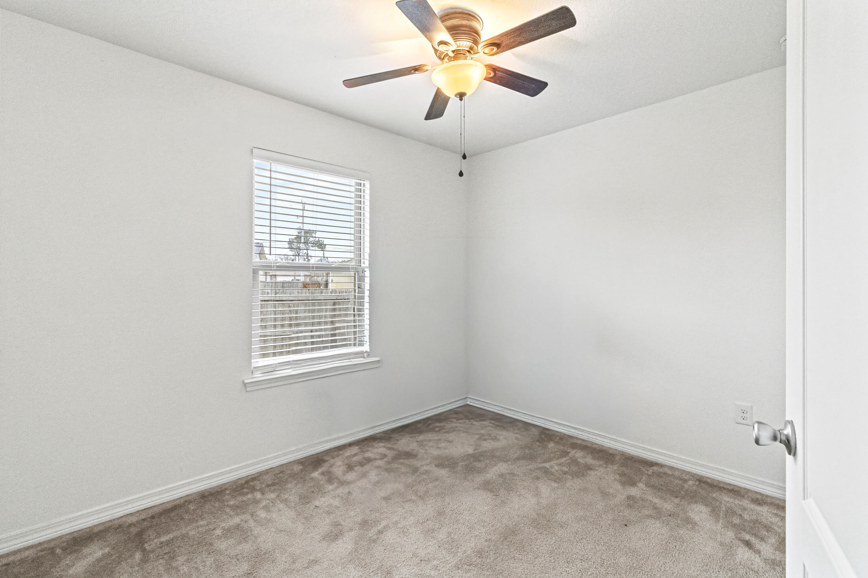 DUNCAN RIDGE - Residential