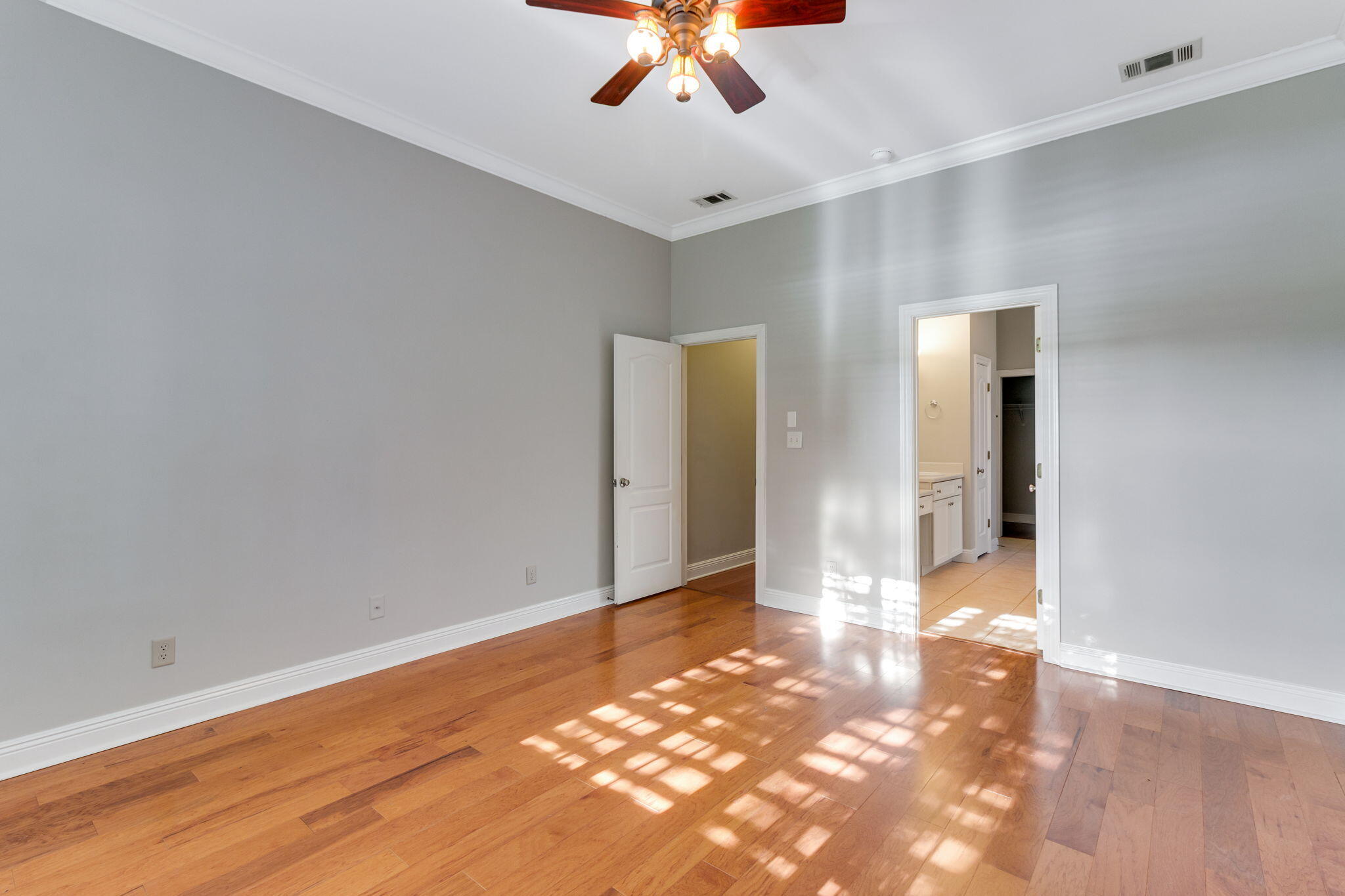 EMERALD BAY PH 1A - Residential Lease