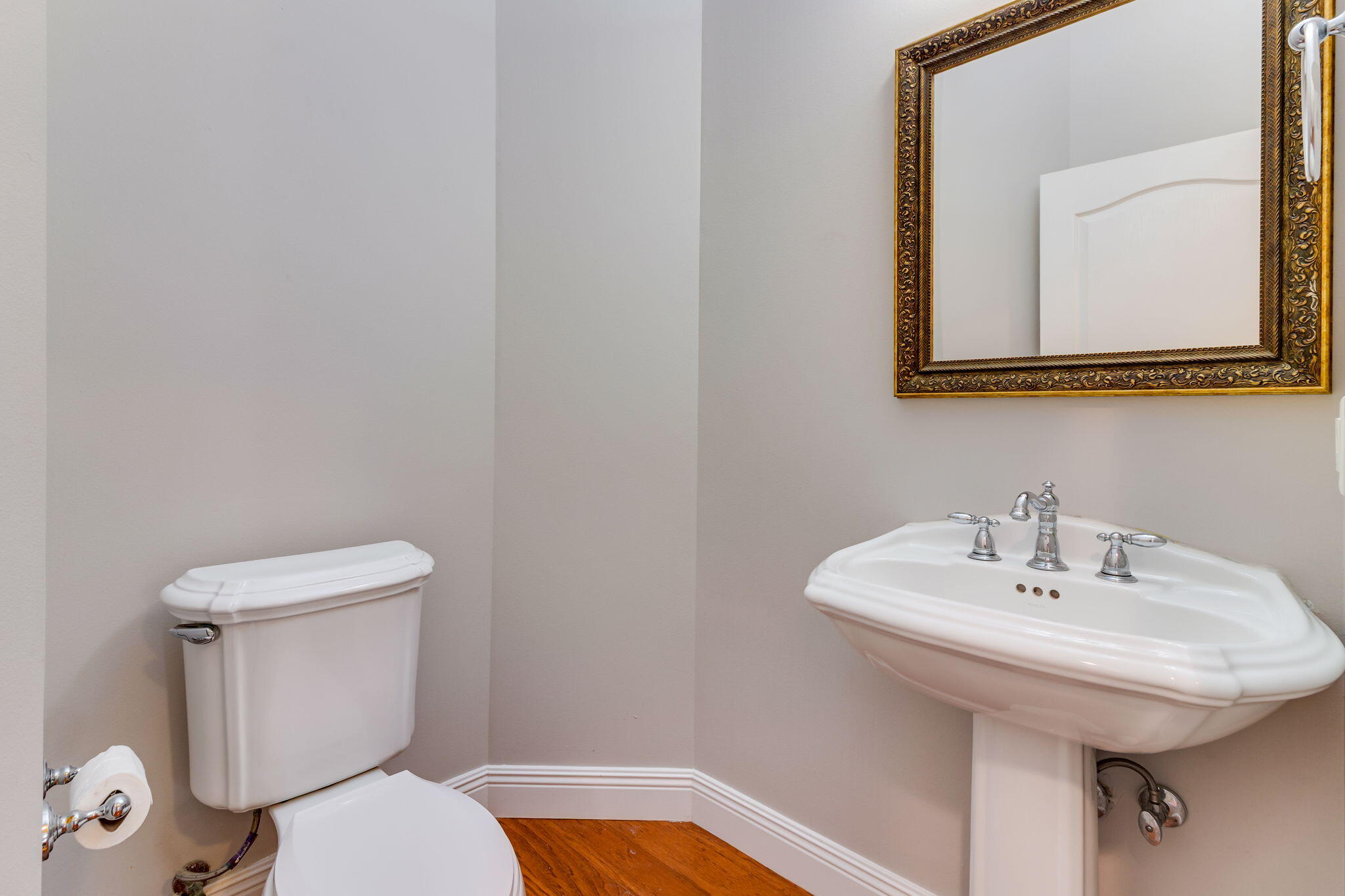 EMERALD BAY PH 1A - Residential Lease