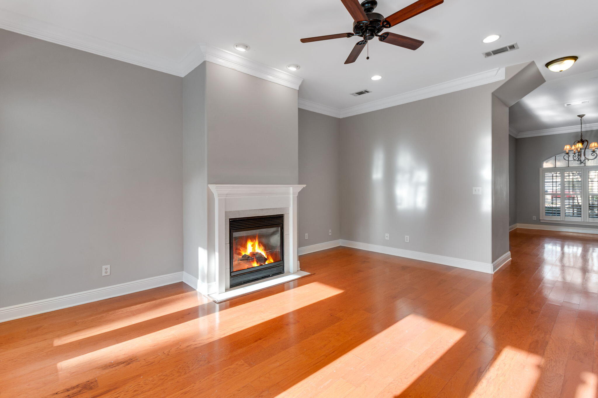 EMERALD BAY PH 1A - Residential Lease