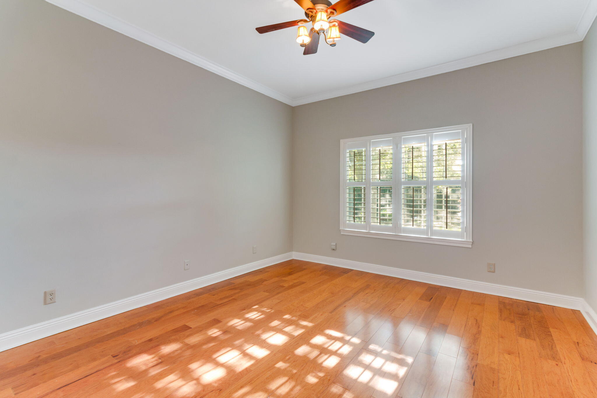 EMERALD BAY PH 1A - Residential Lease