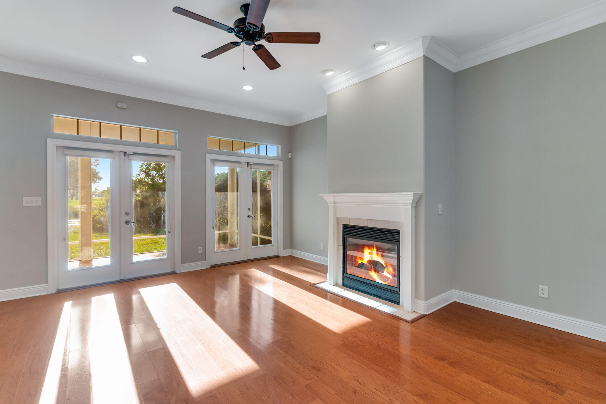 EMERALD BAY PH 1A - Residential Lease