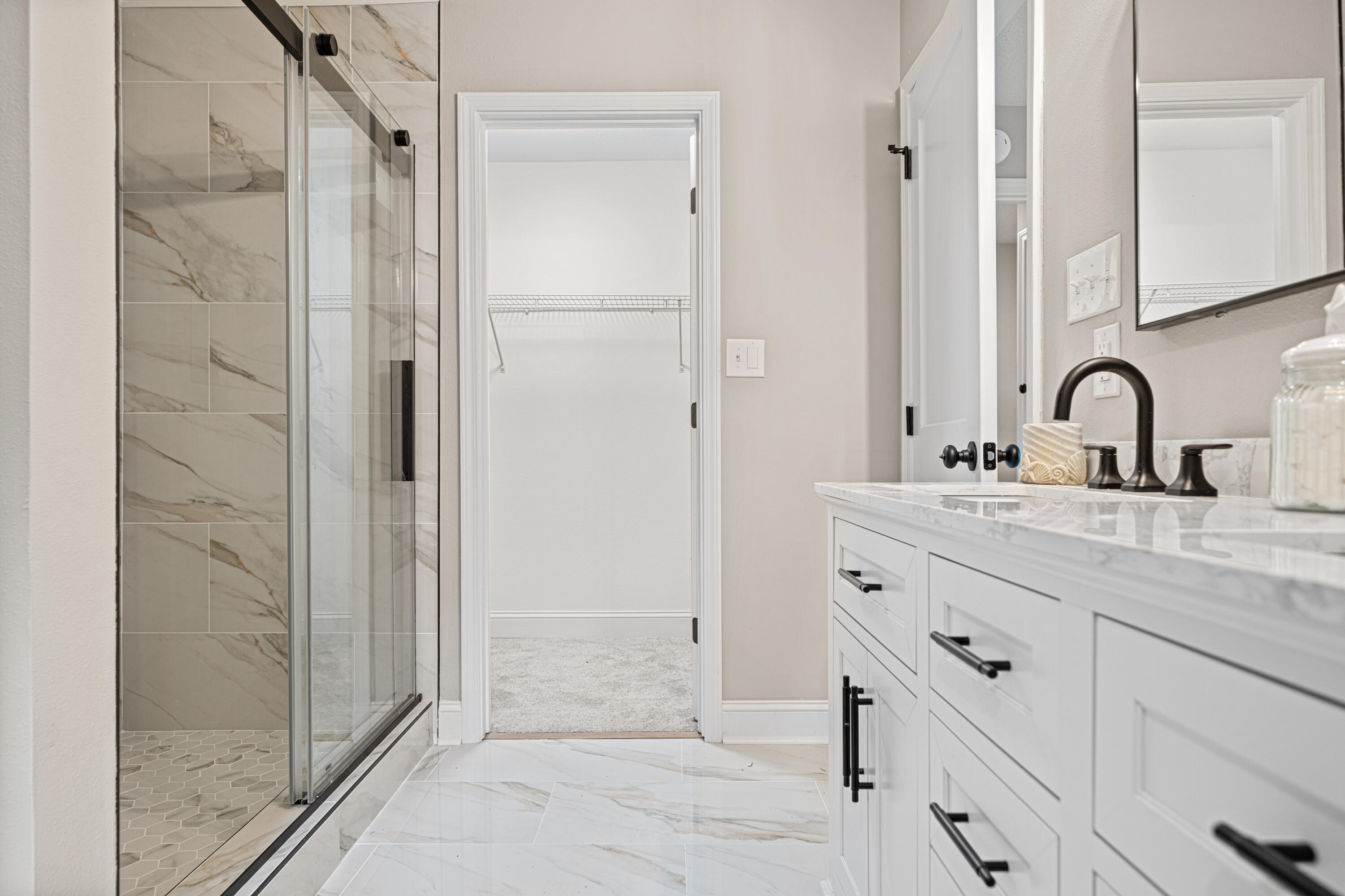 CREEKSIDE ESTATES - Residential