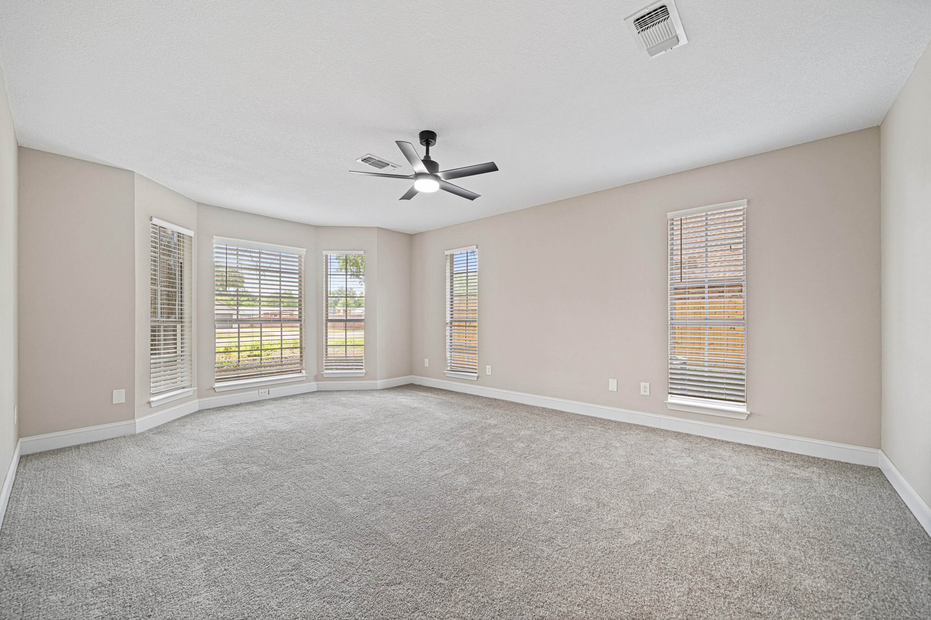 CREEKSIDE ESTATES - Residential