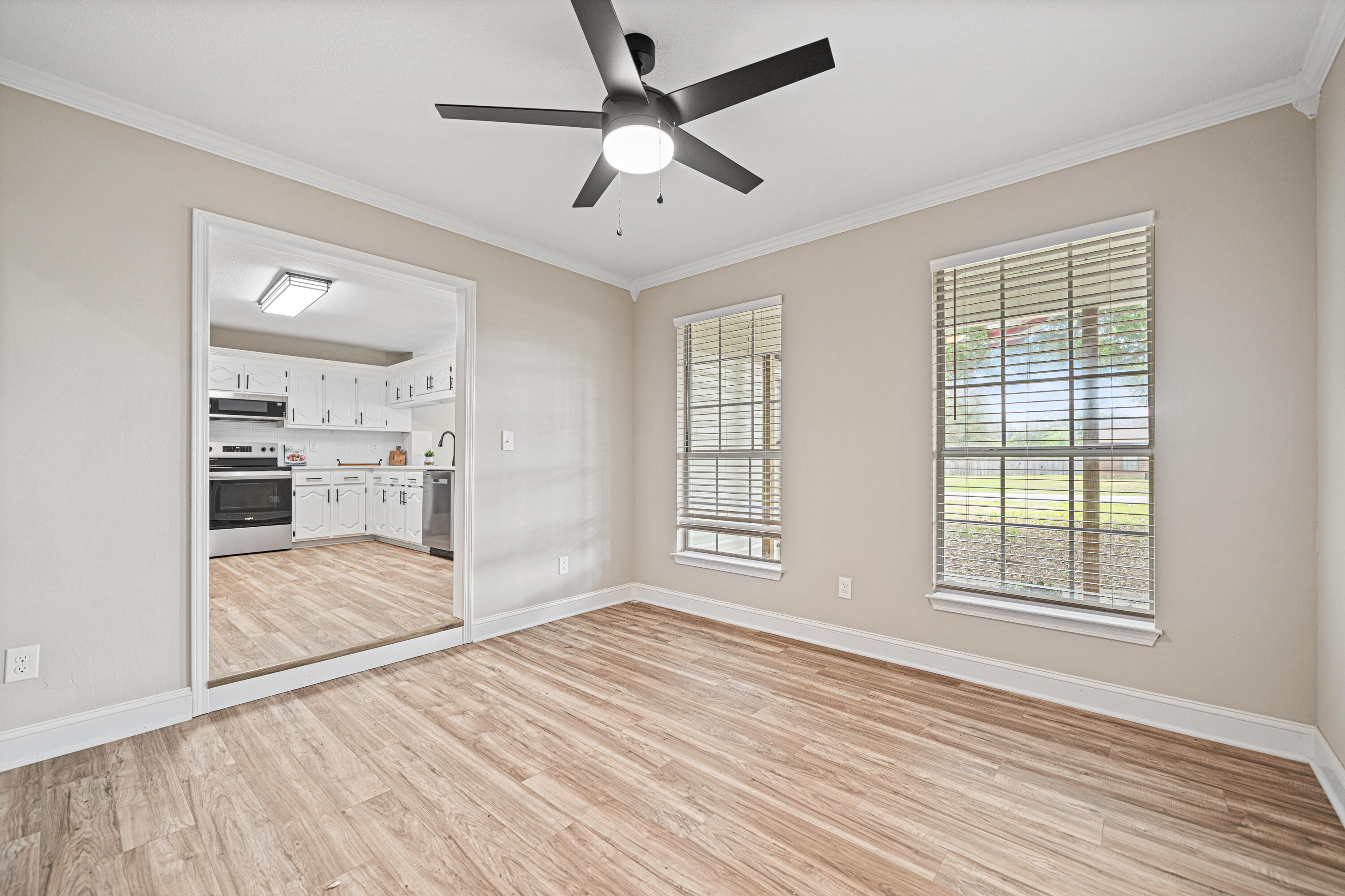 CREEKSIDE ESTATES - Residential