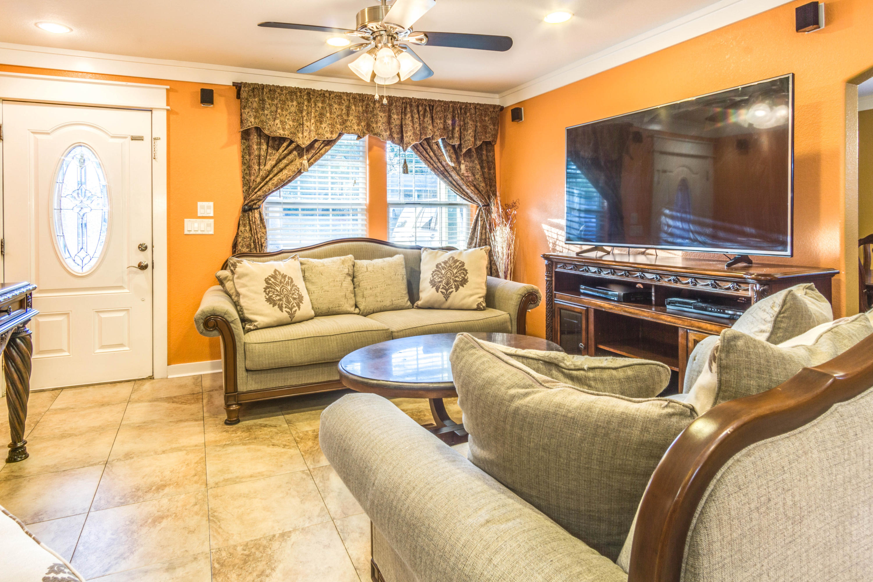 MIRAMAR ESTATES 3RD ADDN - Residential