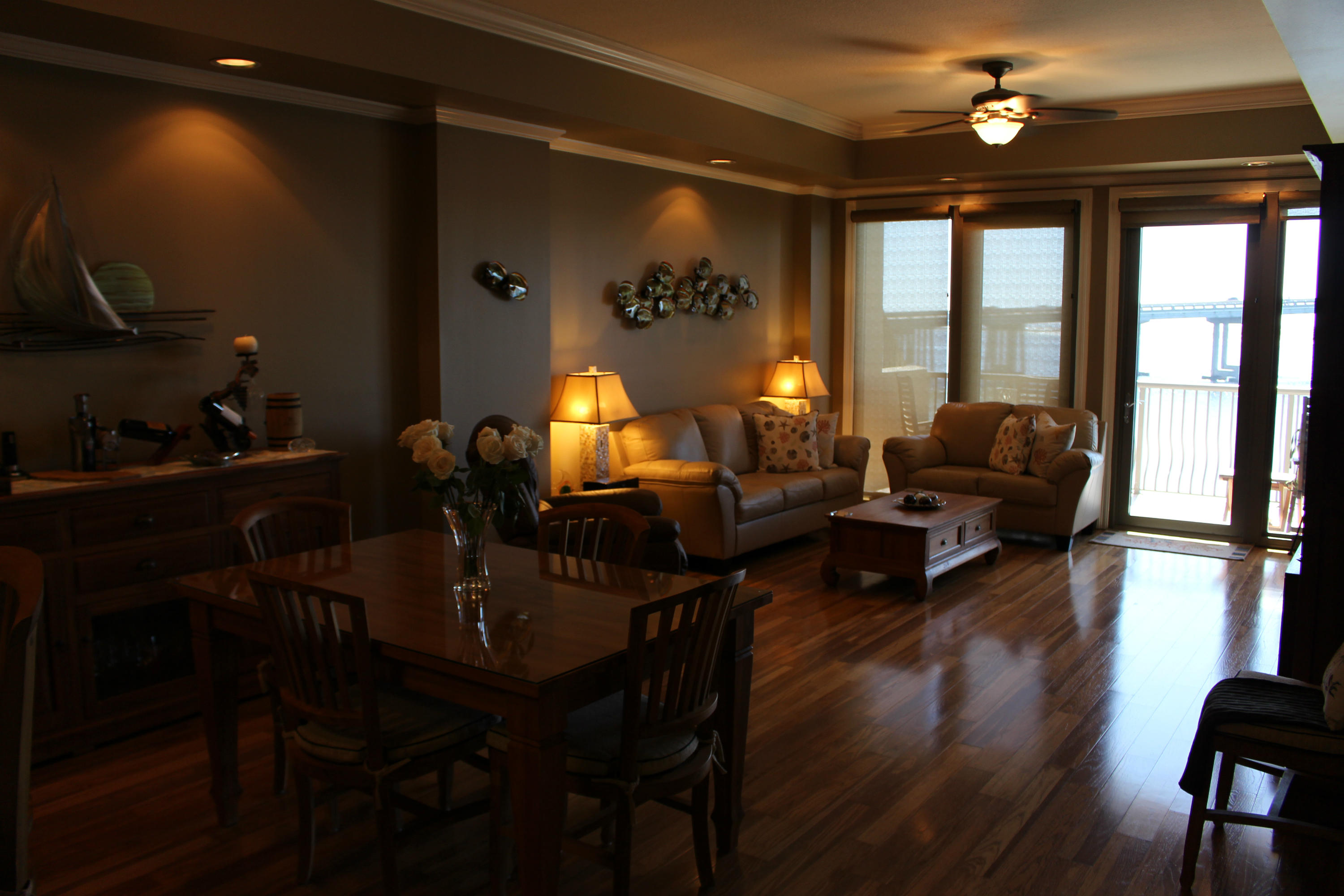 SIDES MORENO POINT WEST - Residential