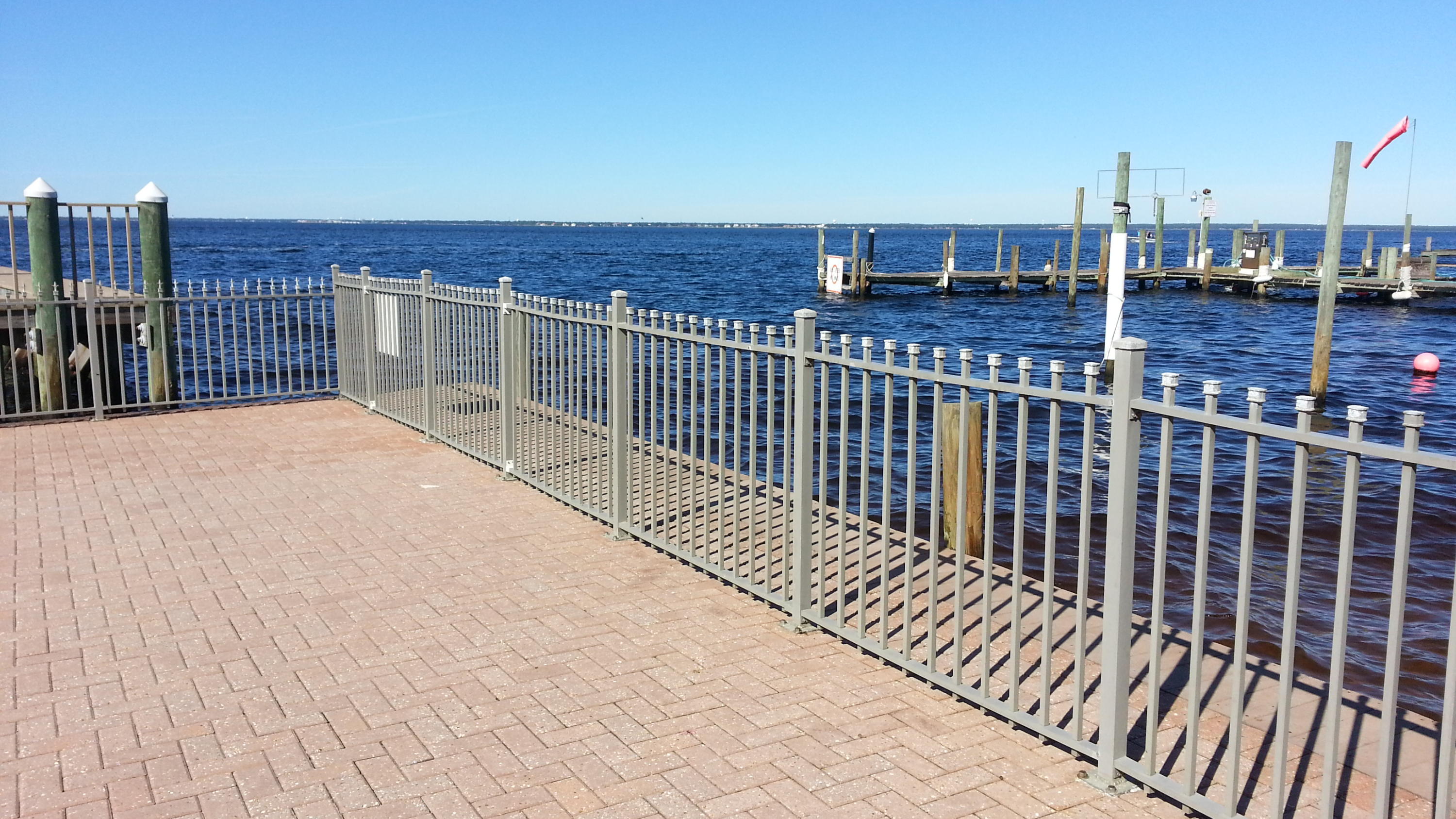 SIDES MORENO POINT WEST - Residential