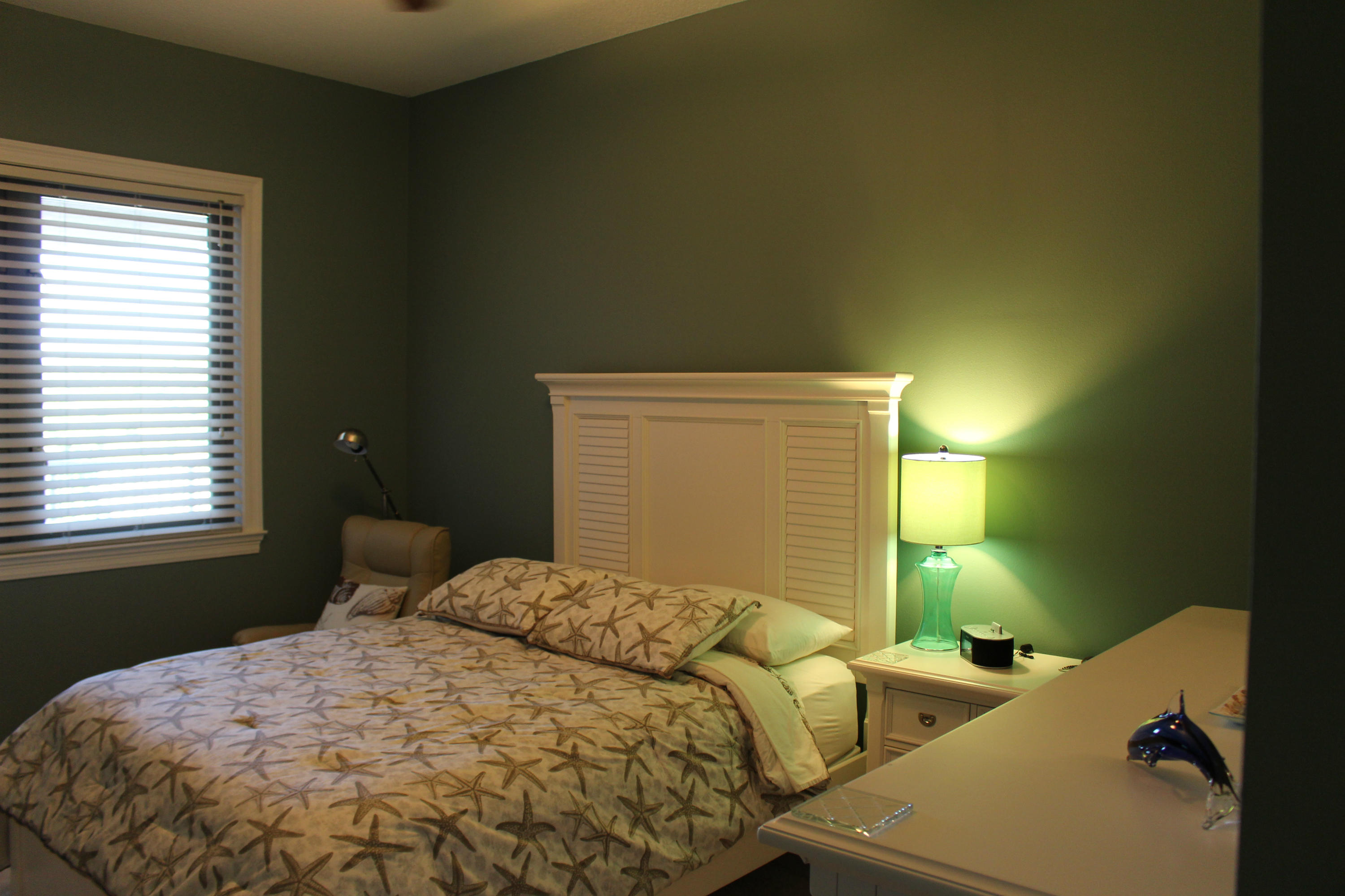 SIDES MORENO POINT WEST - Residential