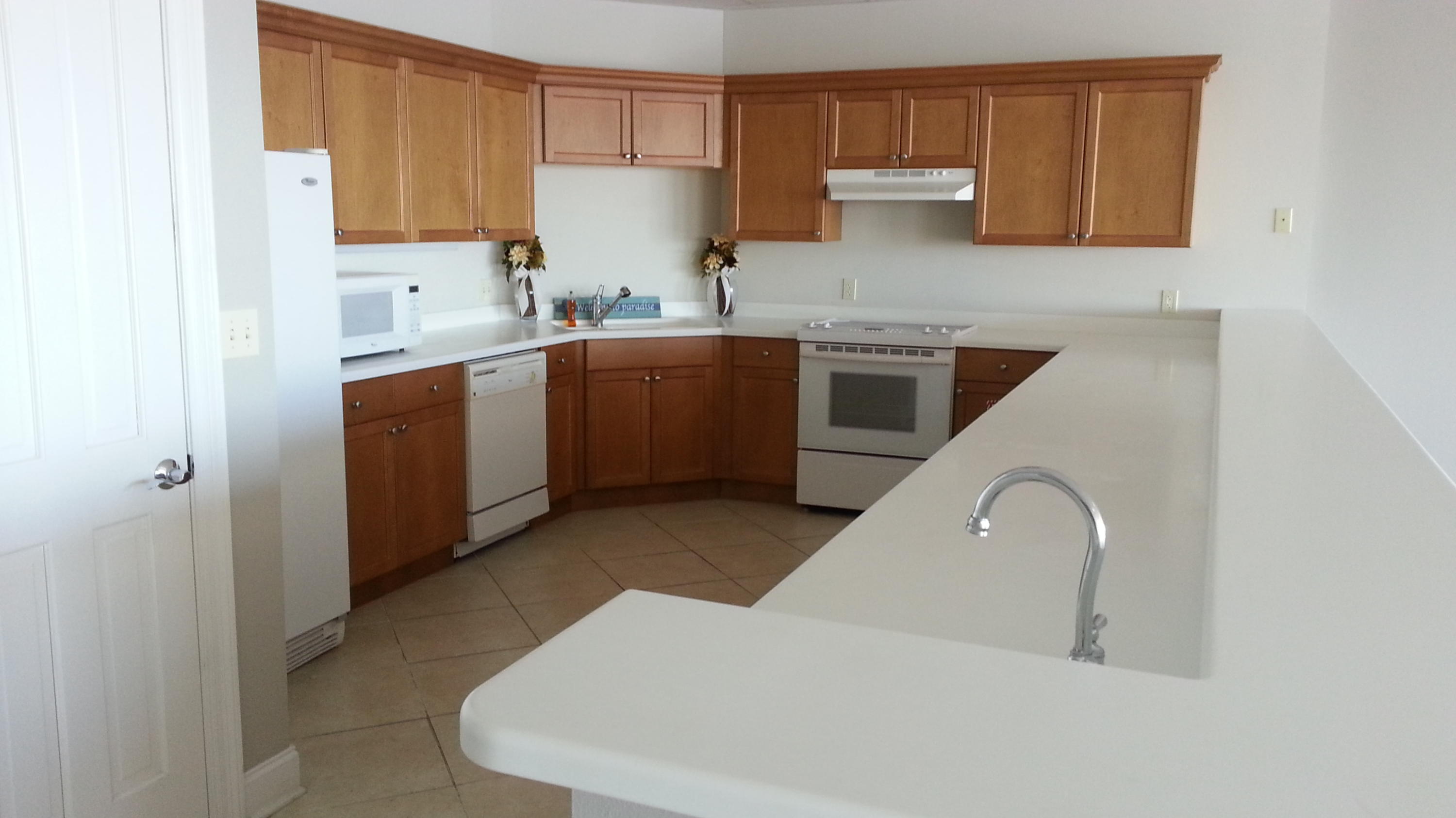 SIDES MORENO POINT WEST - Residential