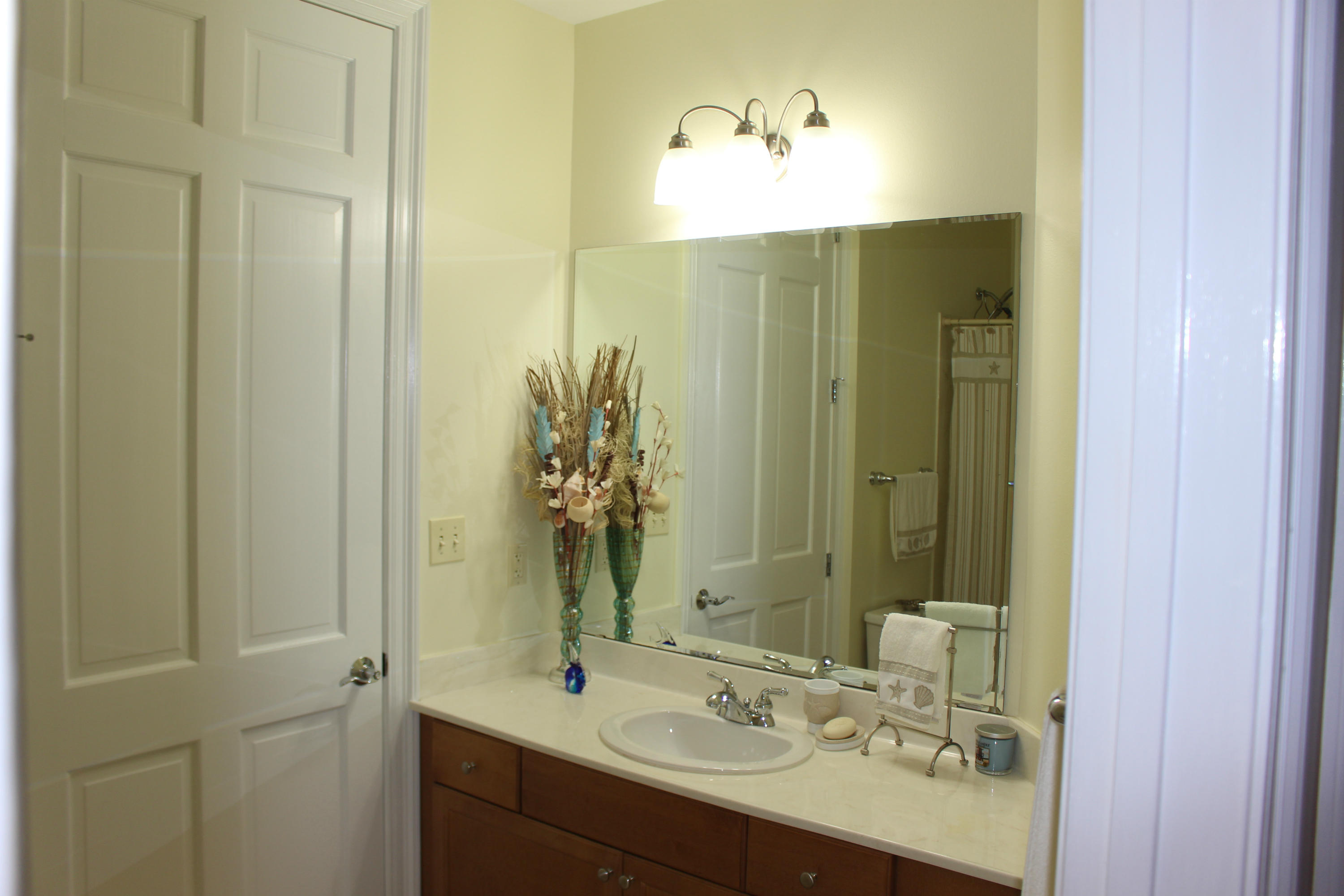 SIDES MORENO POINT WEST - Residential