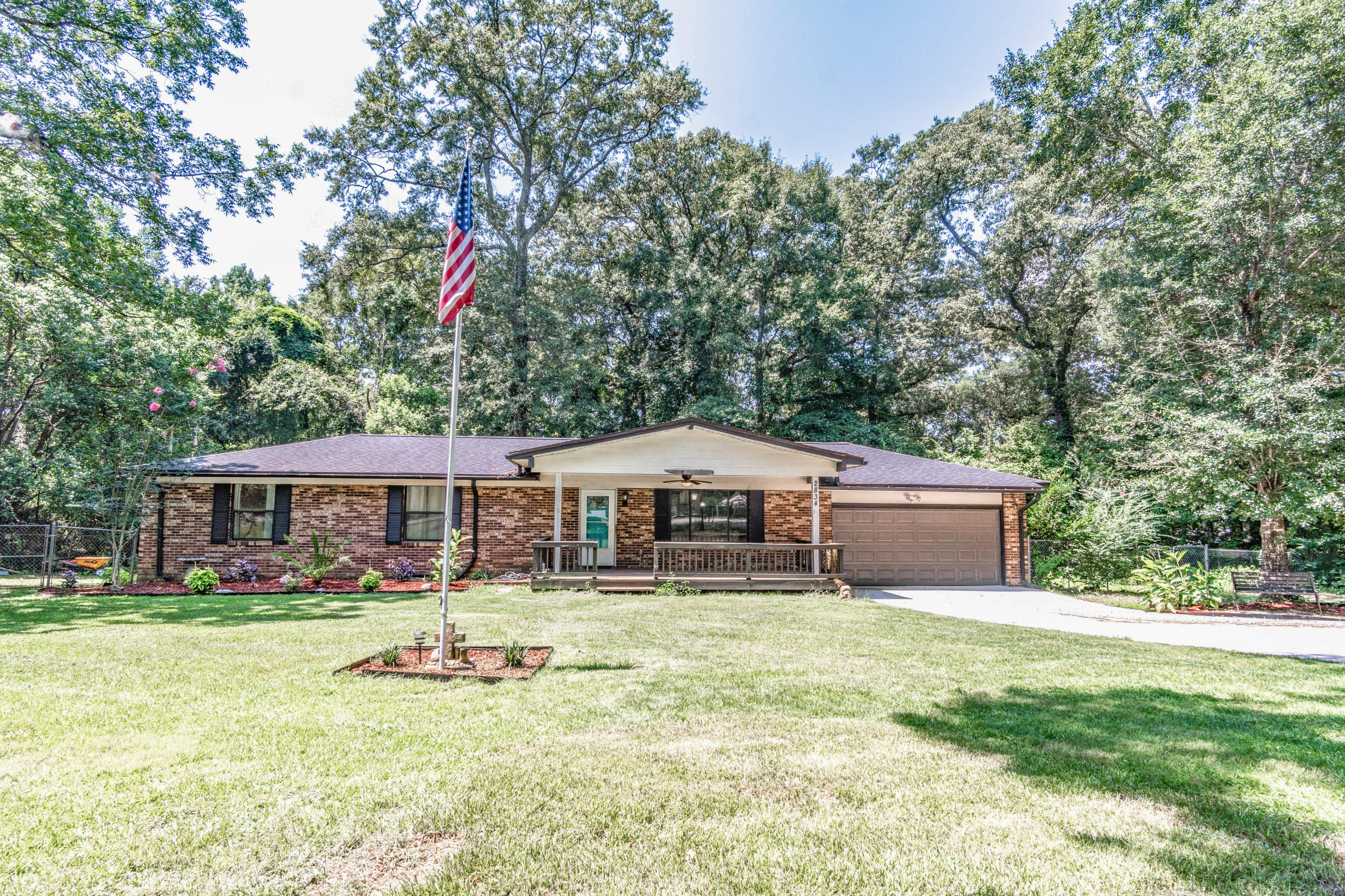 HOLLY HILLS - Residential
