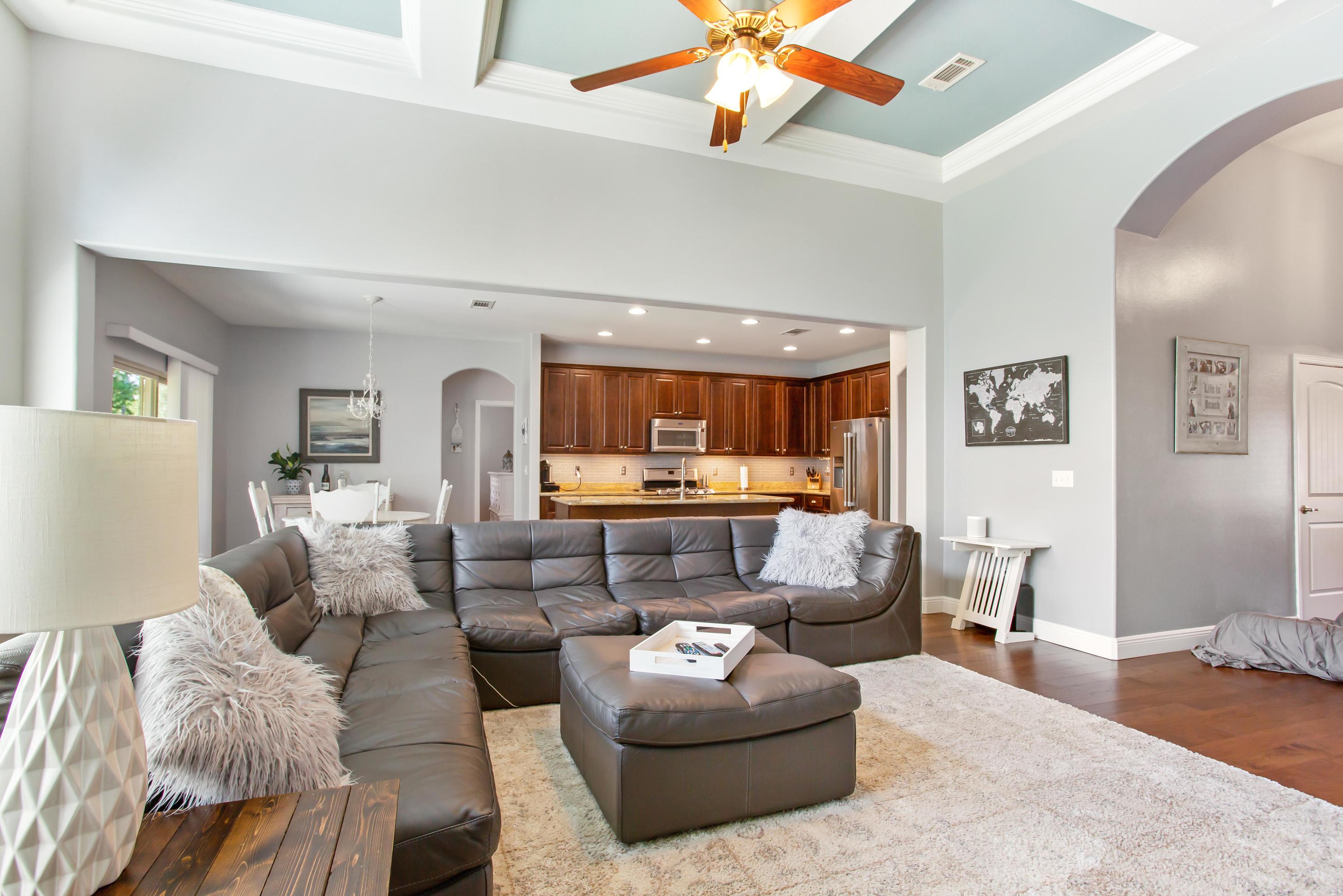 HAMMOCK BAY - Residential