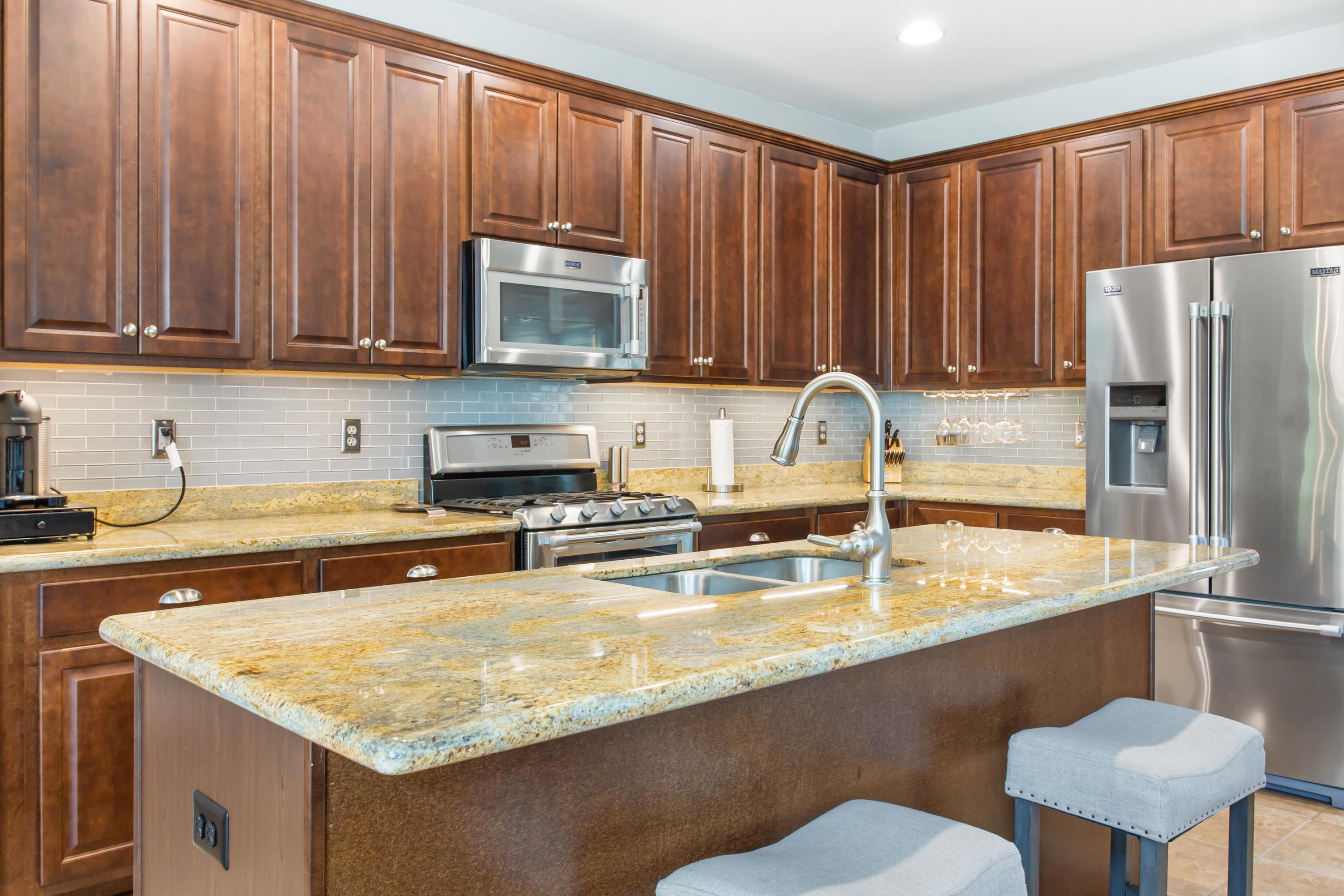 HAMMOCK BAY - Residential