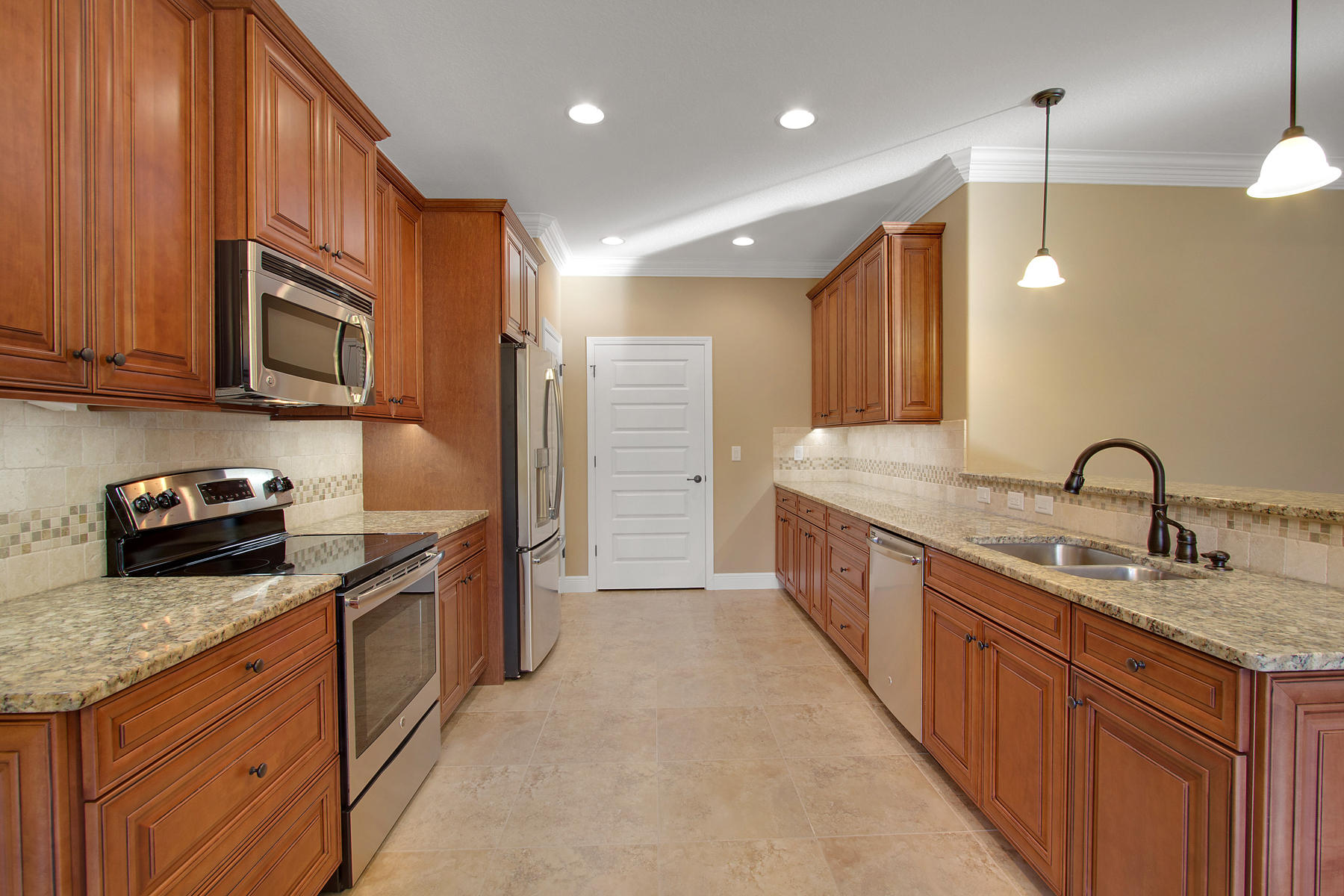 MAJESTIC OAKS AT OCEAN CITY - Residential