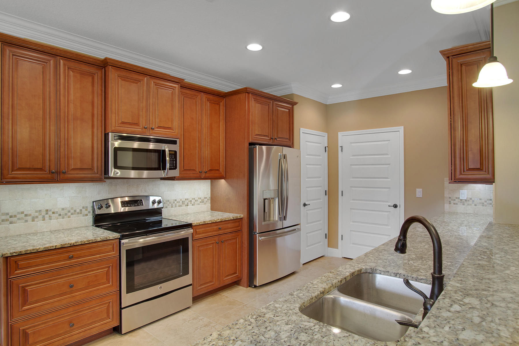 MAJESTIC OAKS AT OCEAN CITY - Residential