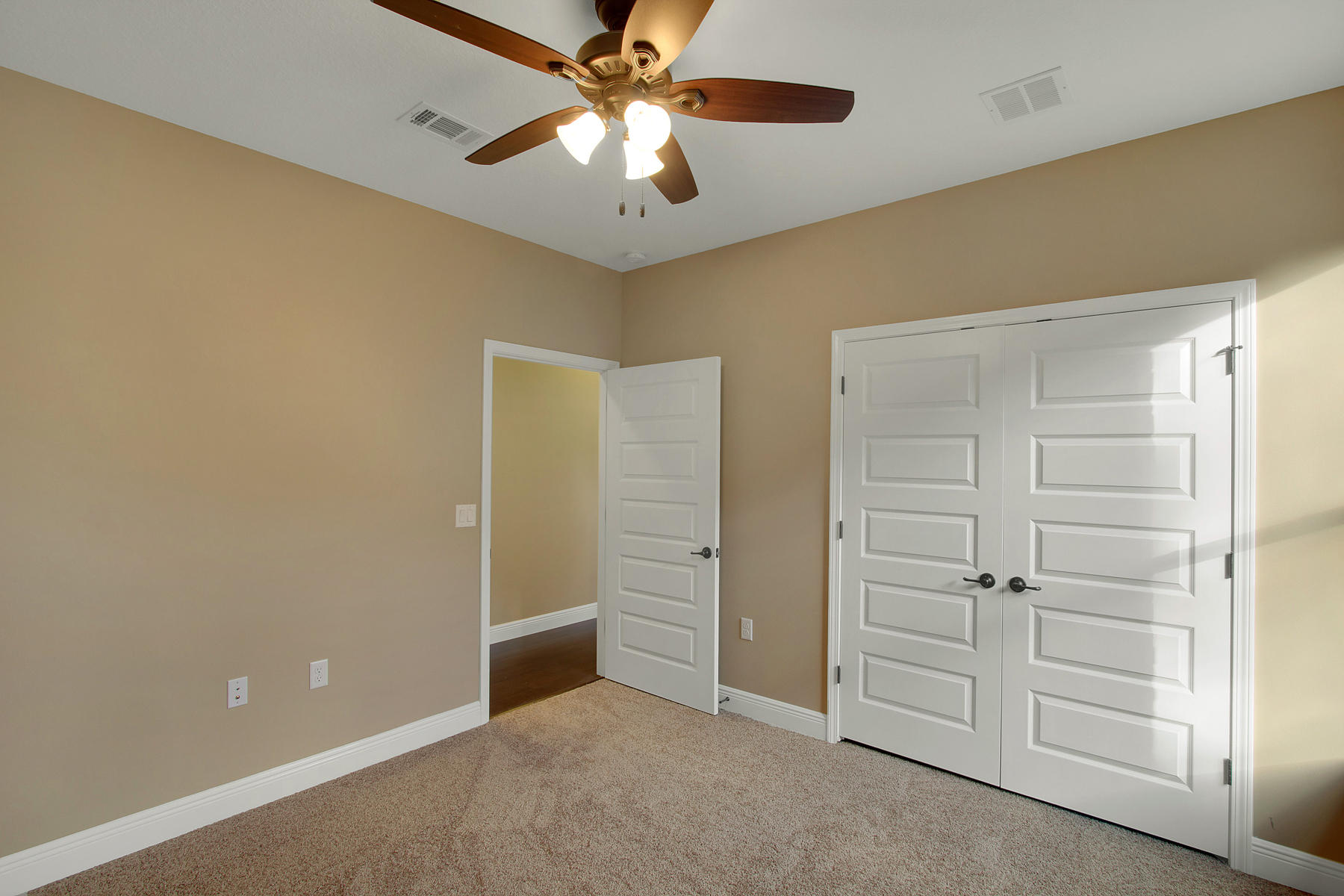 MAJESTIC OAKS AT OCEAN CITY - Residential