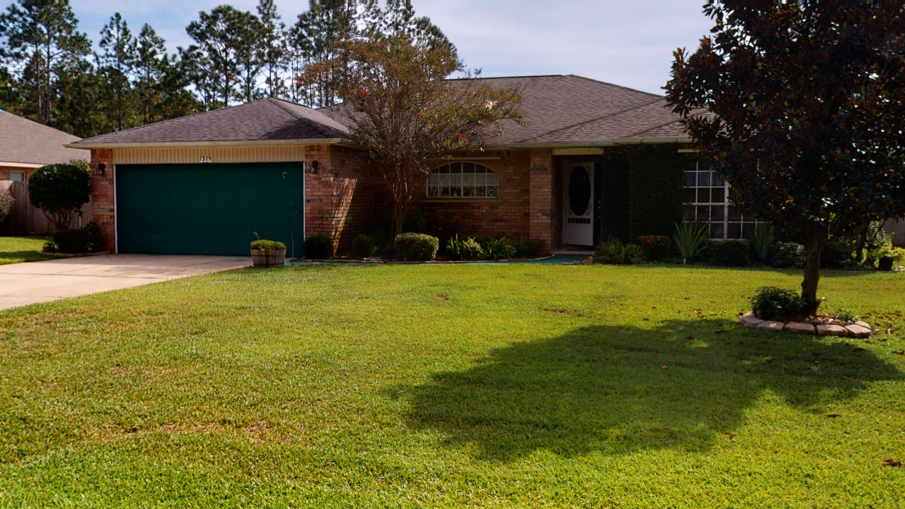 HOLLEY BY THE SEA - Residential