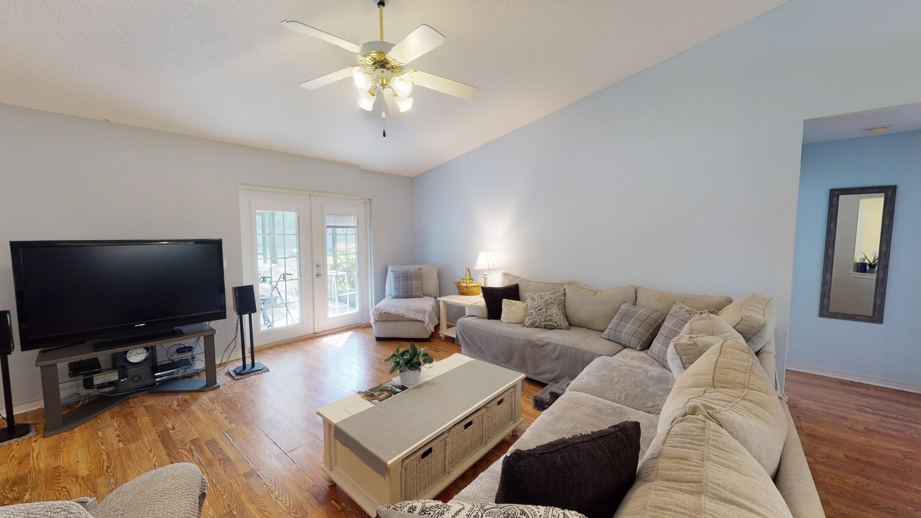 HOLLEY BY THE SEA - Residential