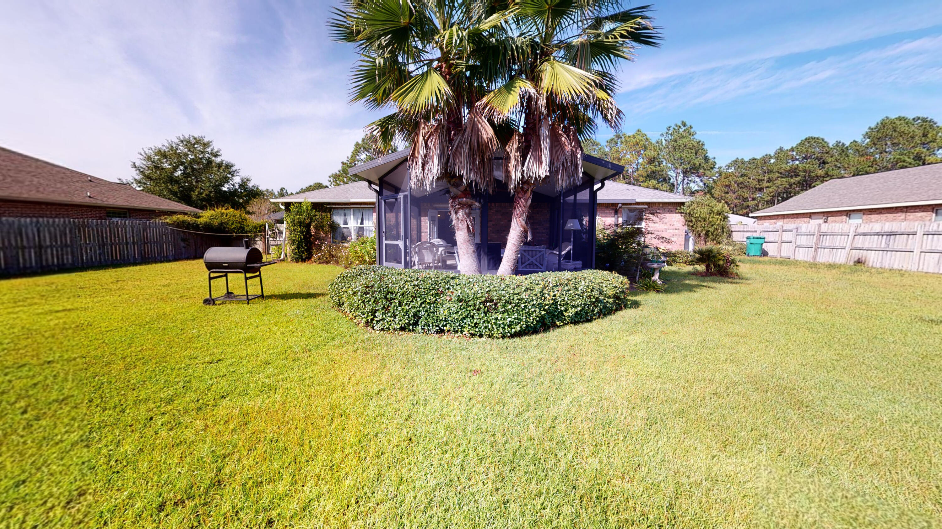 HOLLEY BY THE SEA - Residential