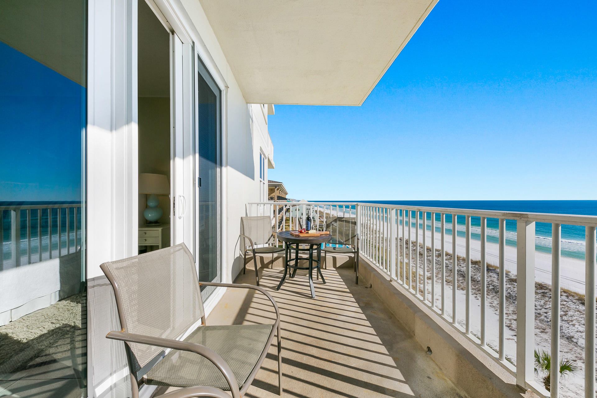 SUMMERCHASE CONDOInn at Crystal Beach - Residential