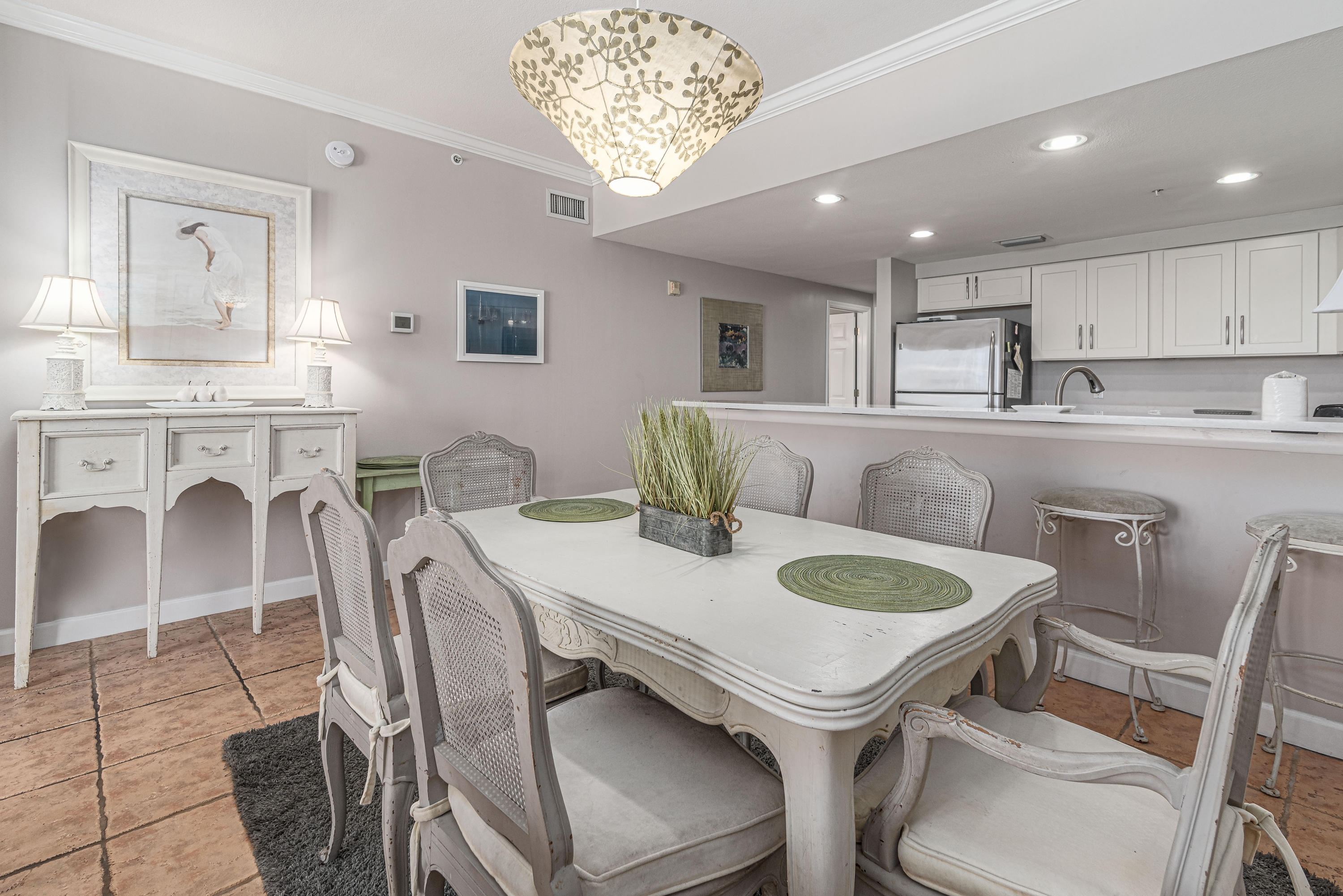 SUMMERCHASE CONDOInn at Crystal Beach - Residential
