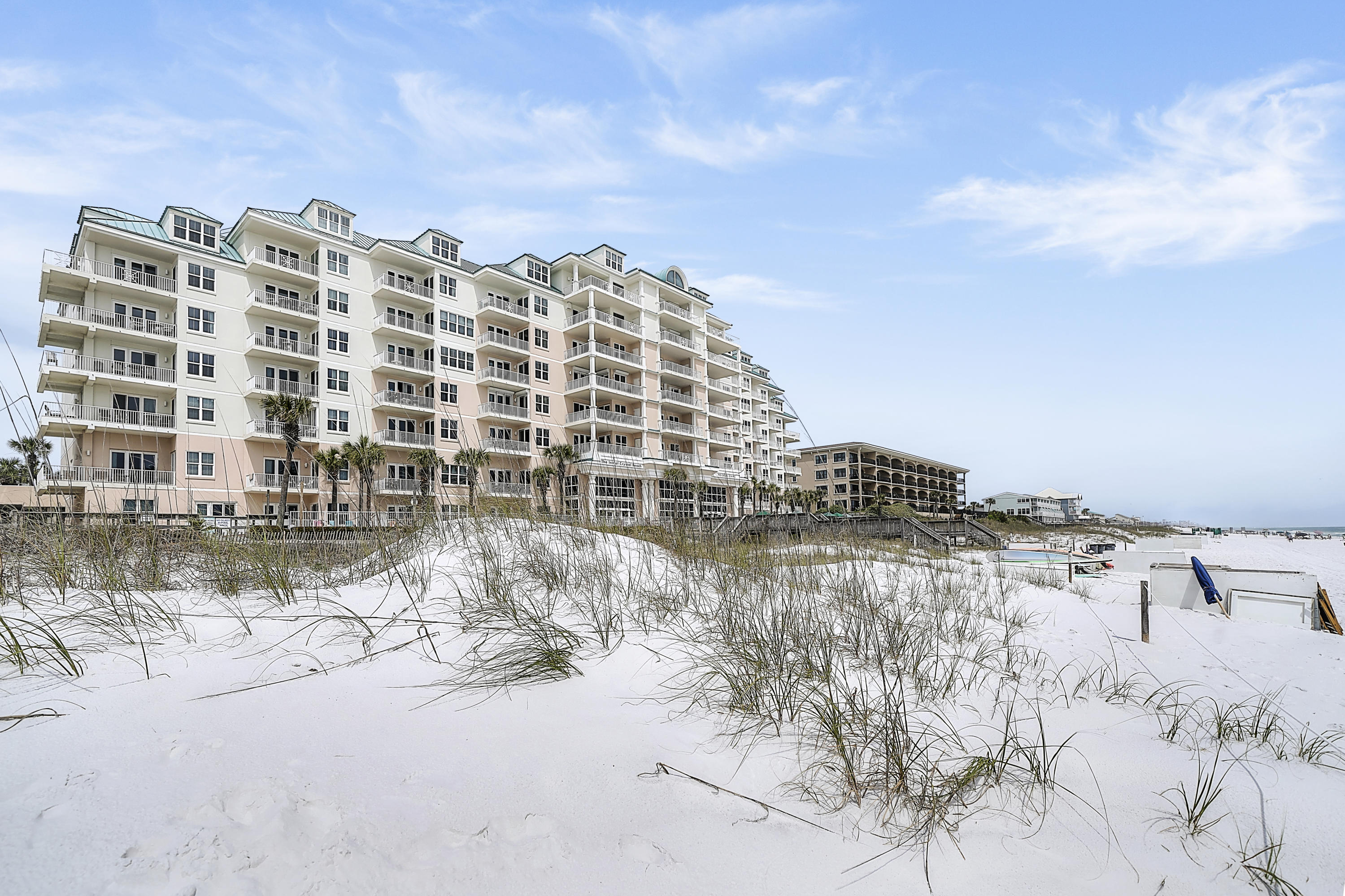 SUMMERCHASE CONDOInn at Crystal Beach - Residential