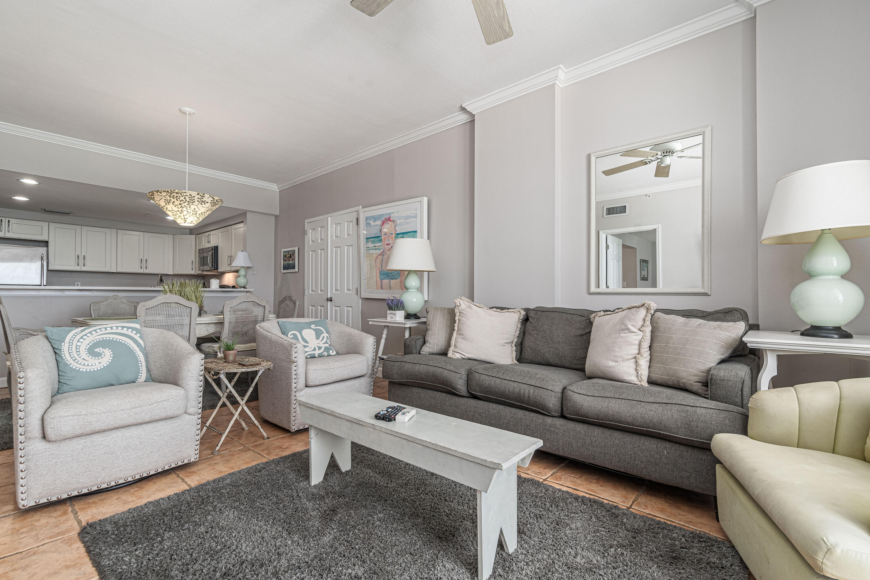 SUMMERCHASE CONDOInn at Crystal Beach - Residential