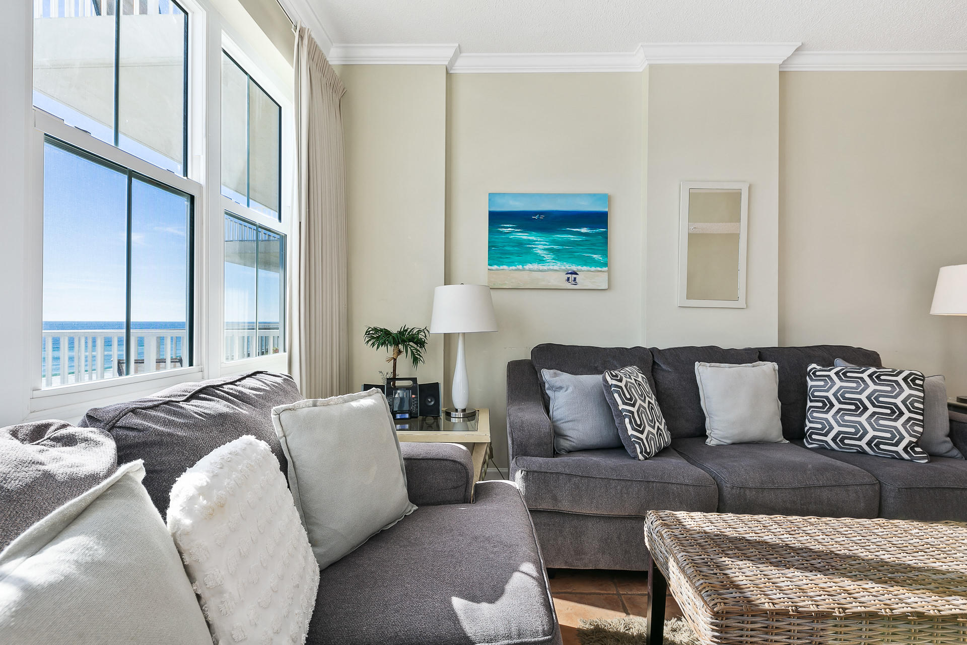 SUMMERCHASE CONDOInn at Crystal Beach - Residential