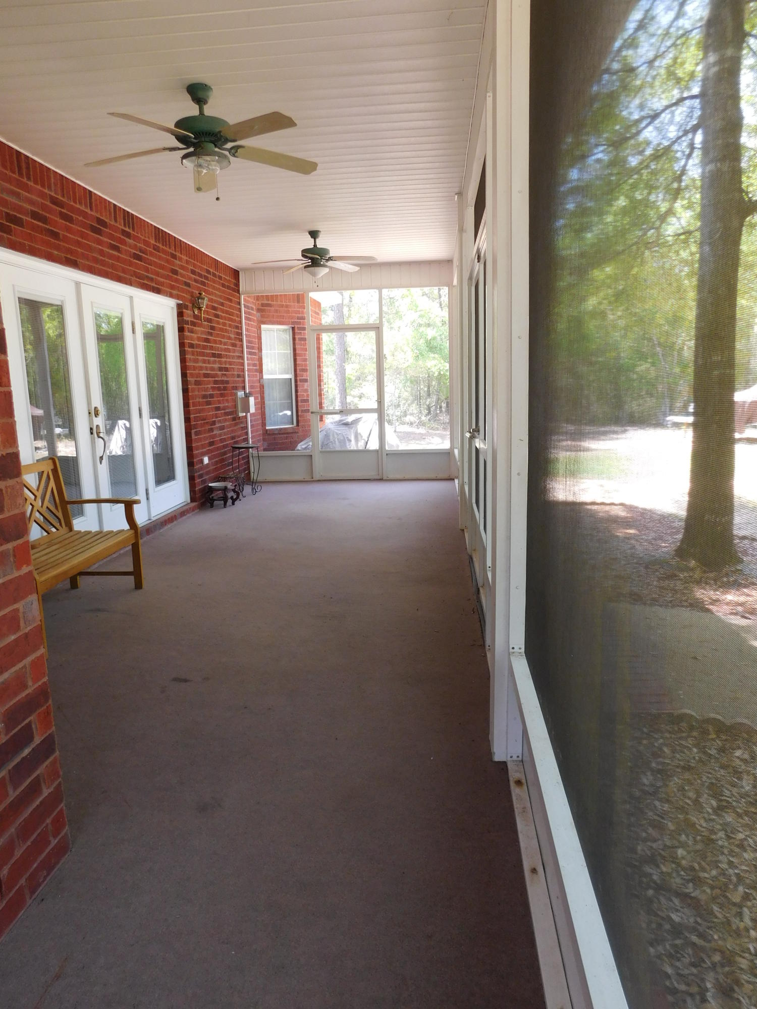 LUCKY G RANCHETTES - Residential