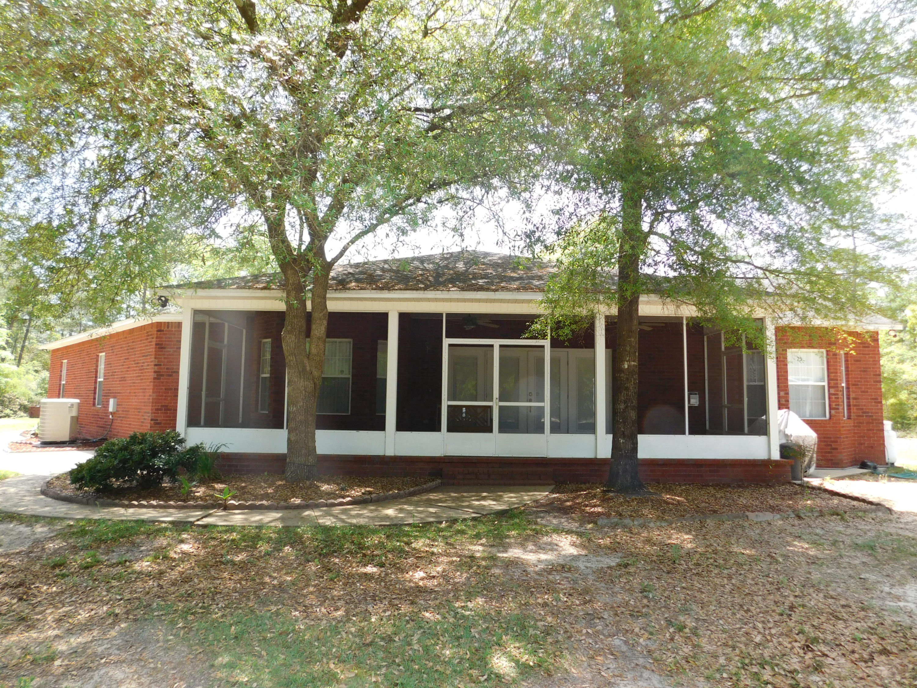 LUCKY G RANCHETTES - Residential