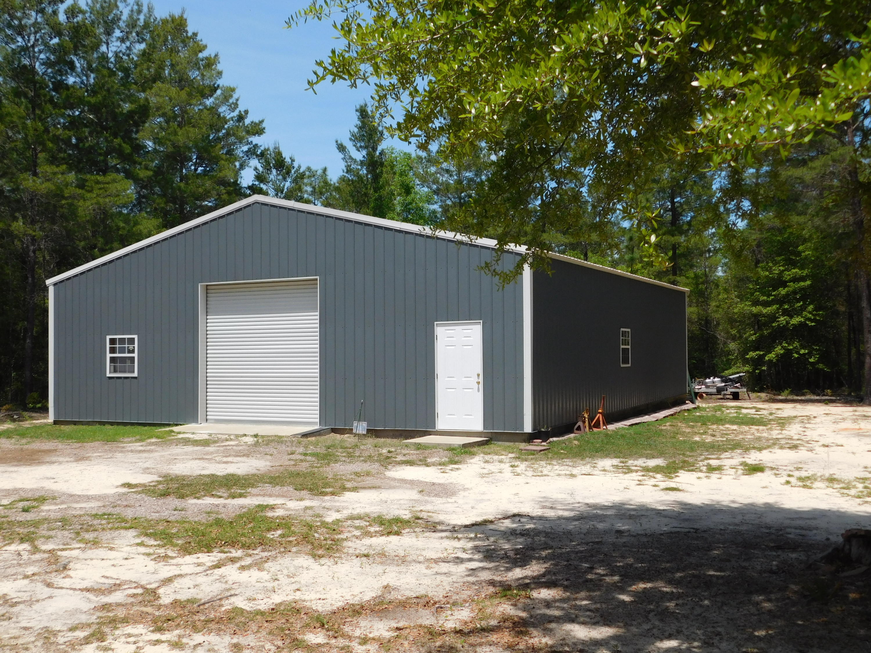 LUCKY G RANCHETTES - Residential