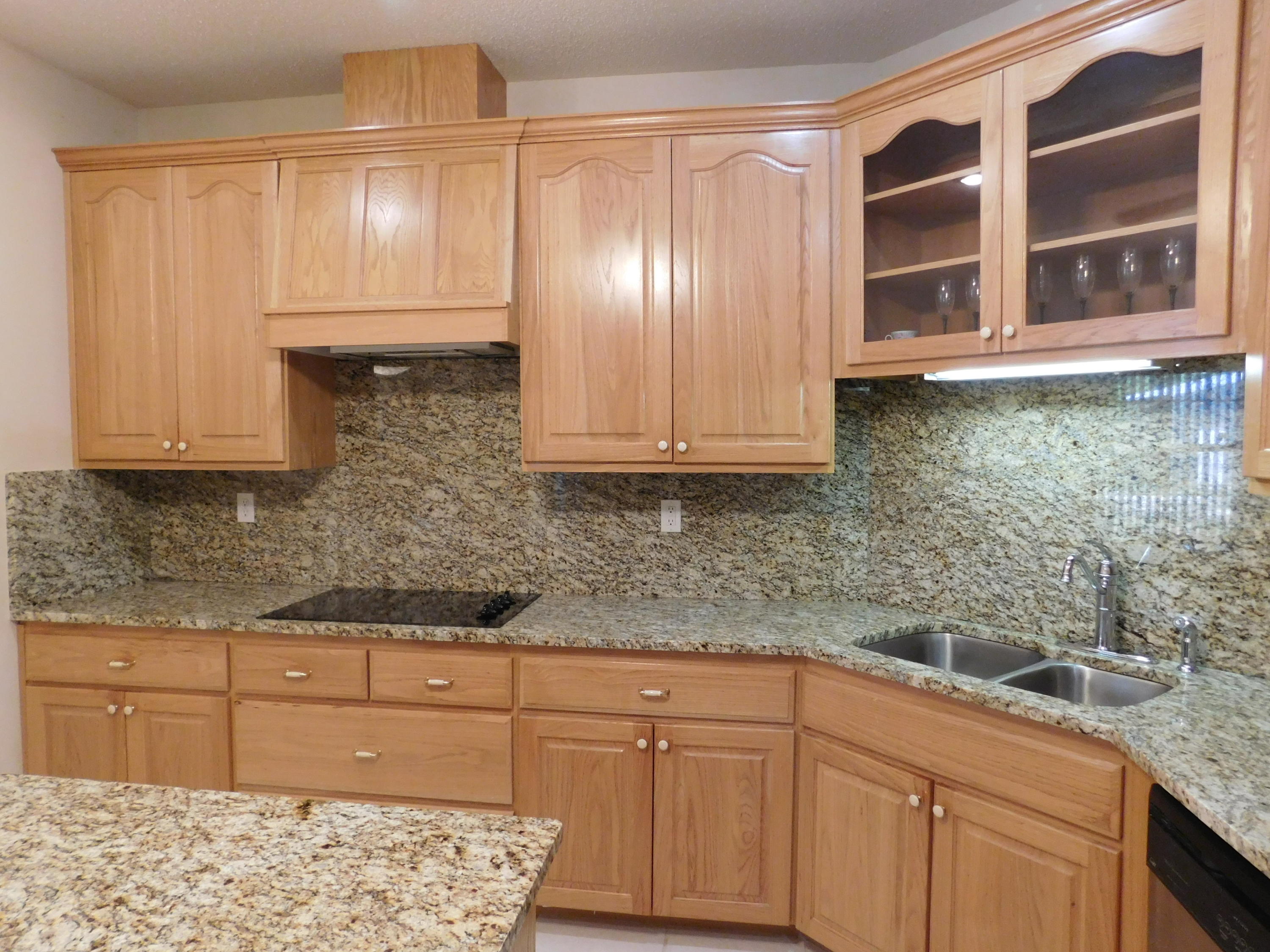 LUCKY G RANCHETTES - Residential