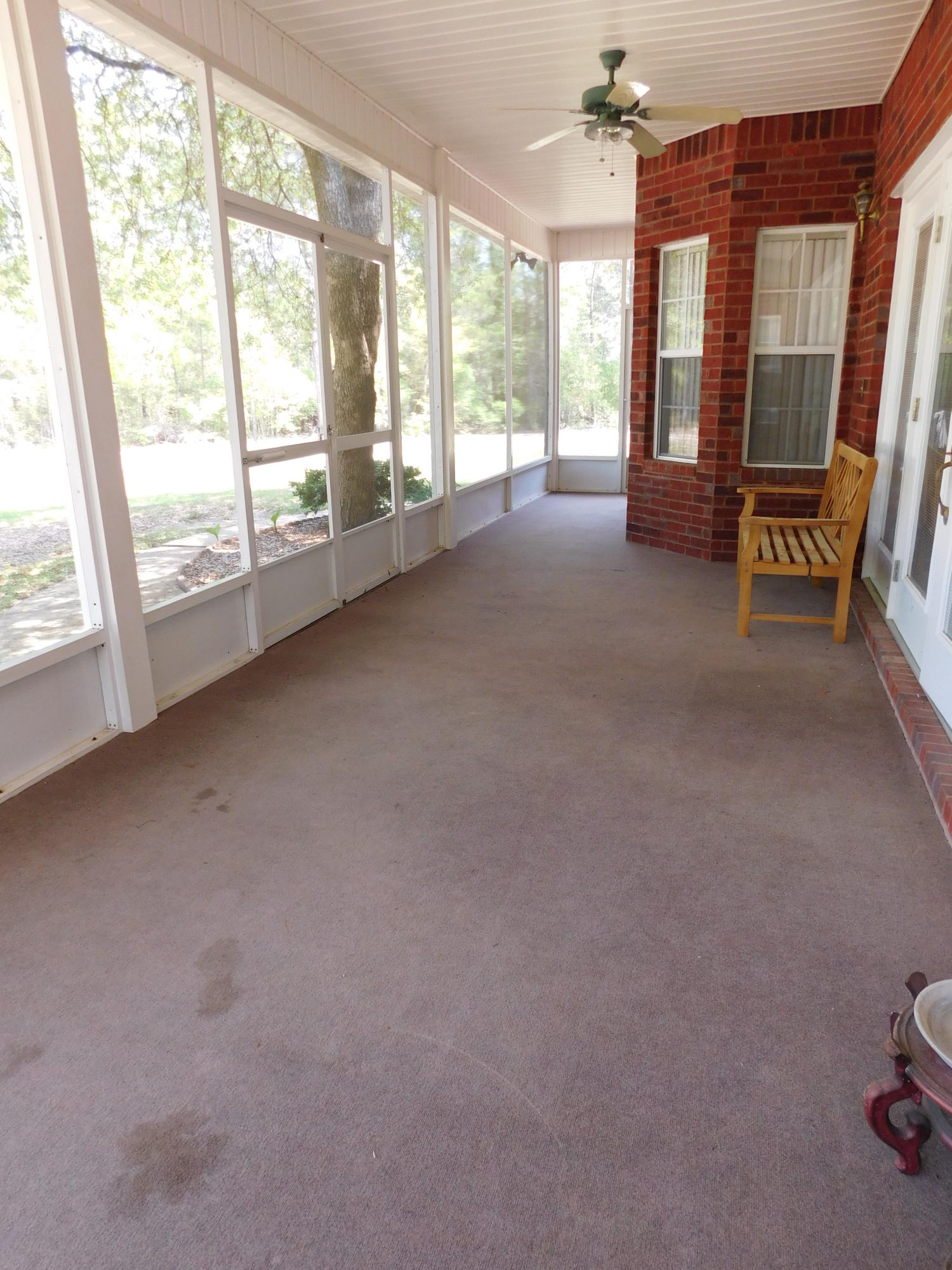 LUCKY G RANCHETTES - Residential