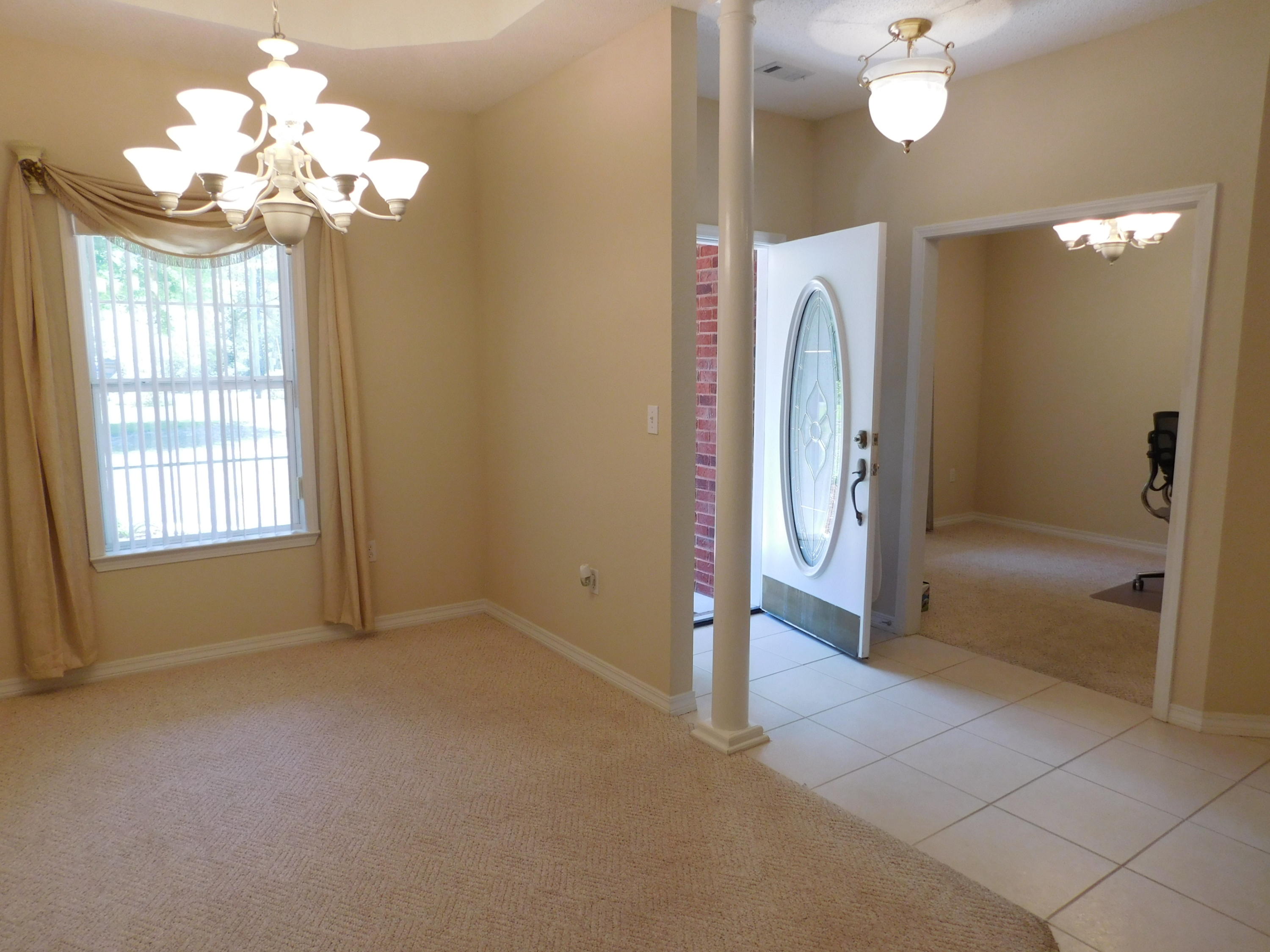 LUCKY G RANCHETTES - Residential