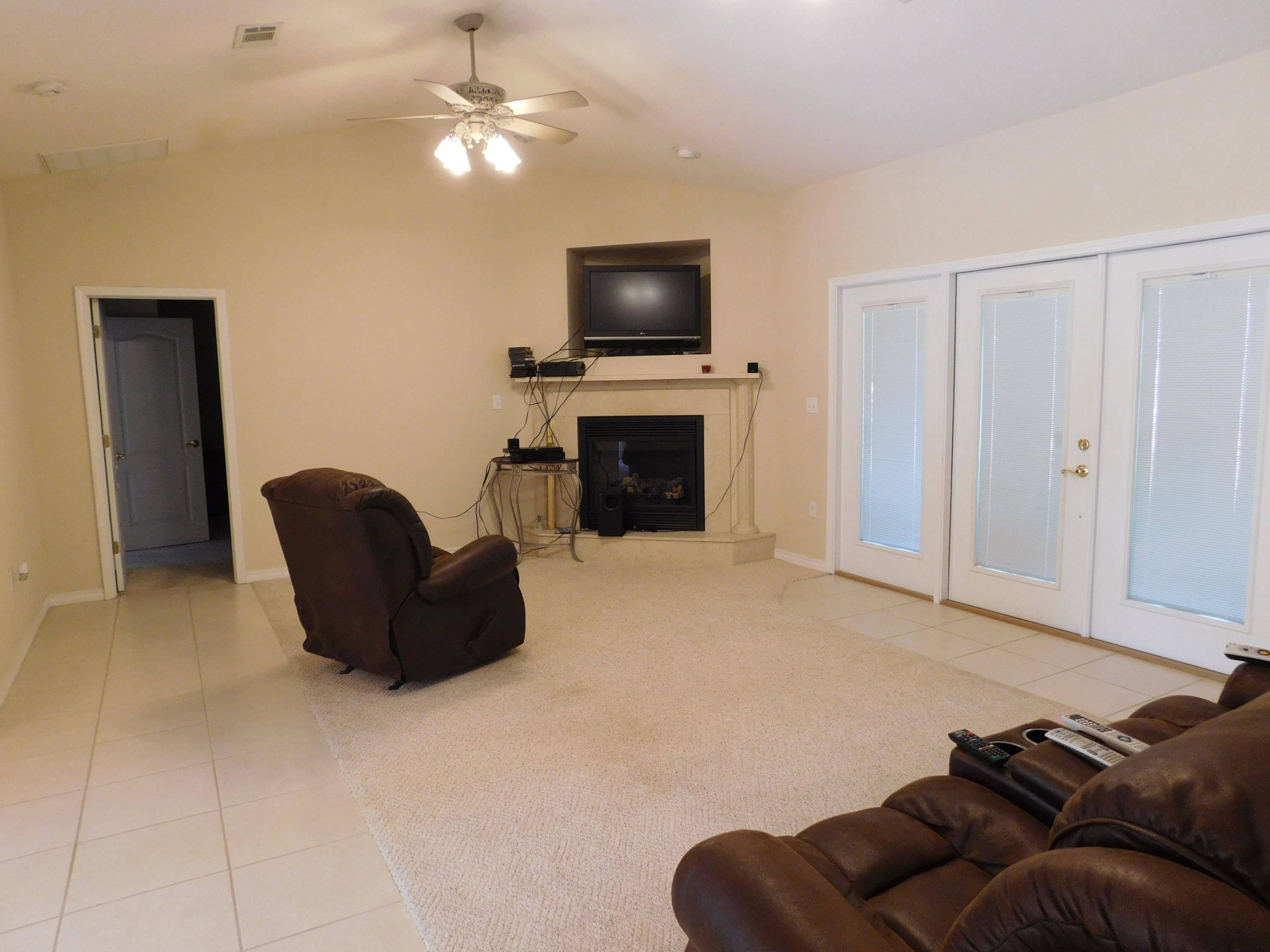 LUCKY G RANCHETTES - Residential