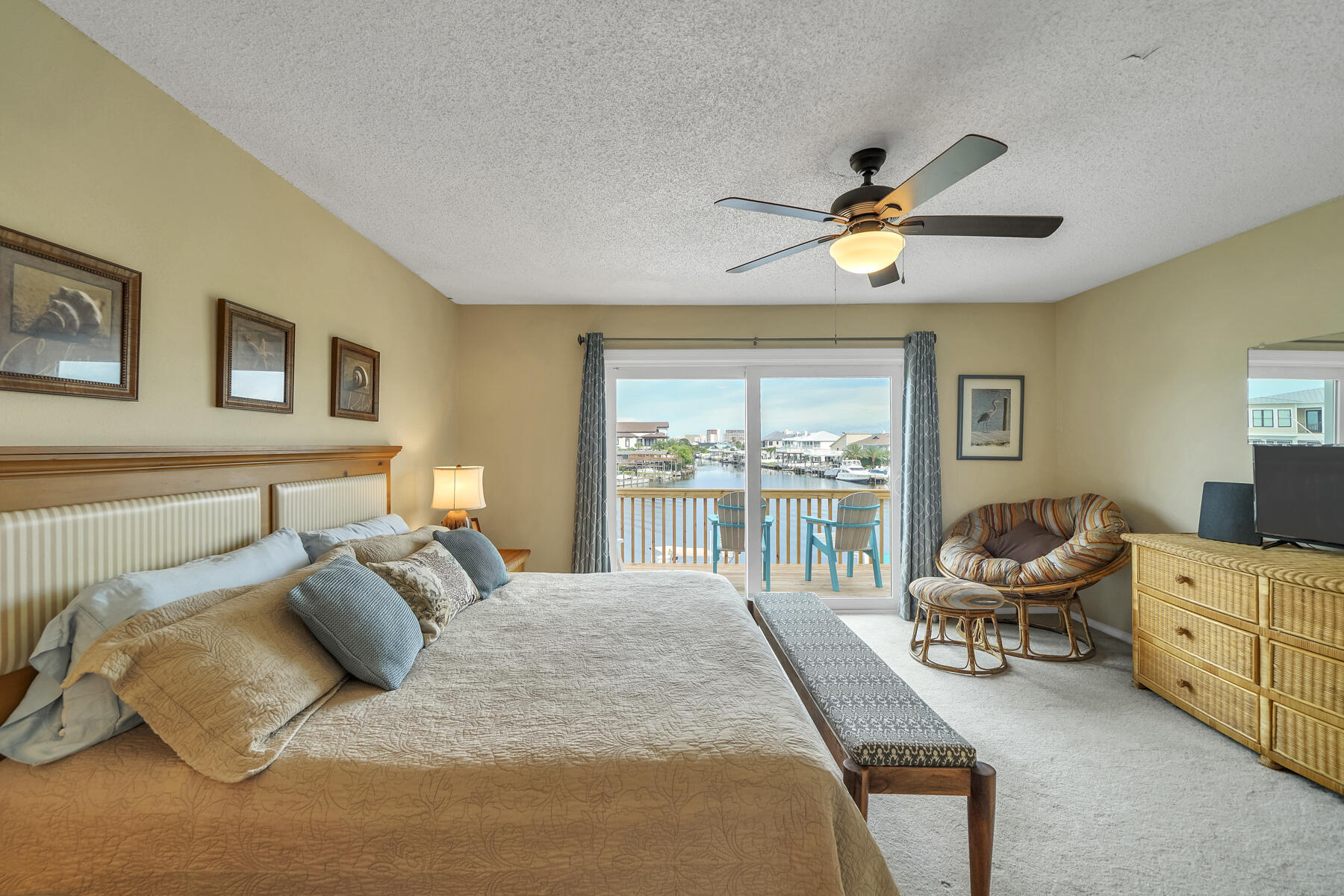 QUAYS PHASE I - Residential