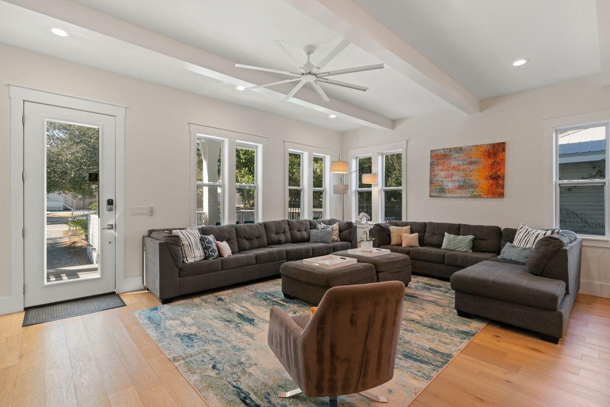 CRYSTAL BEACH - Residential