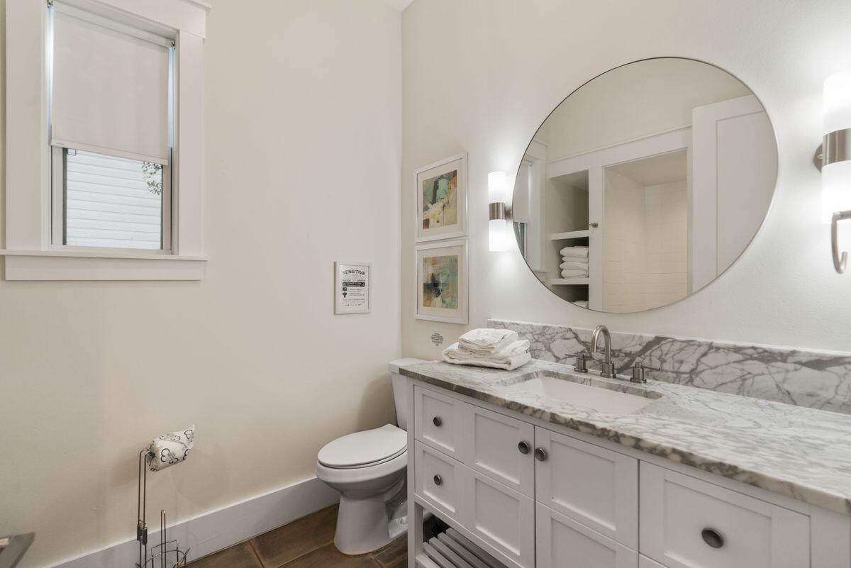 CRYSTAL BEACH - Residential