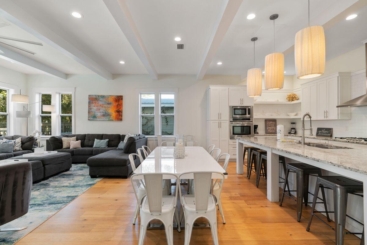 CRYSTAL BEACH - Residential