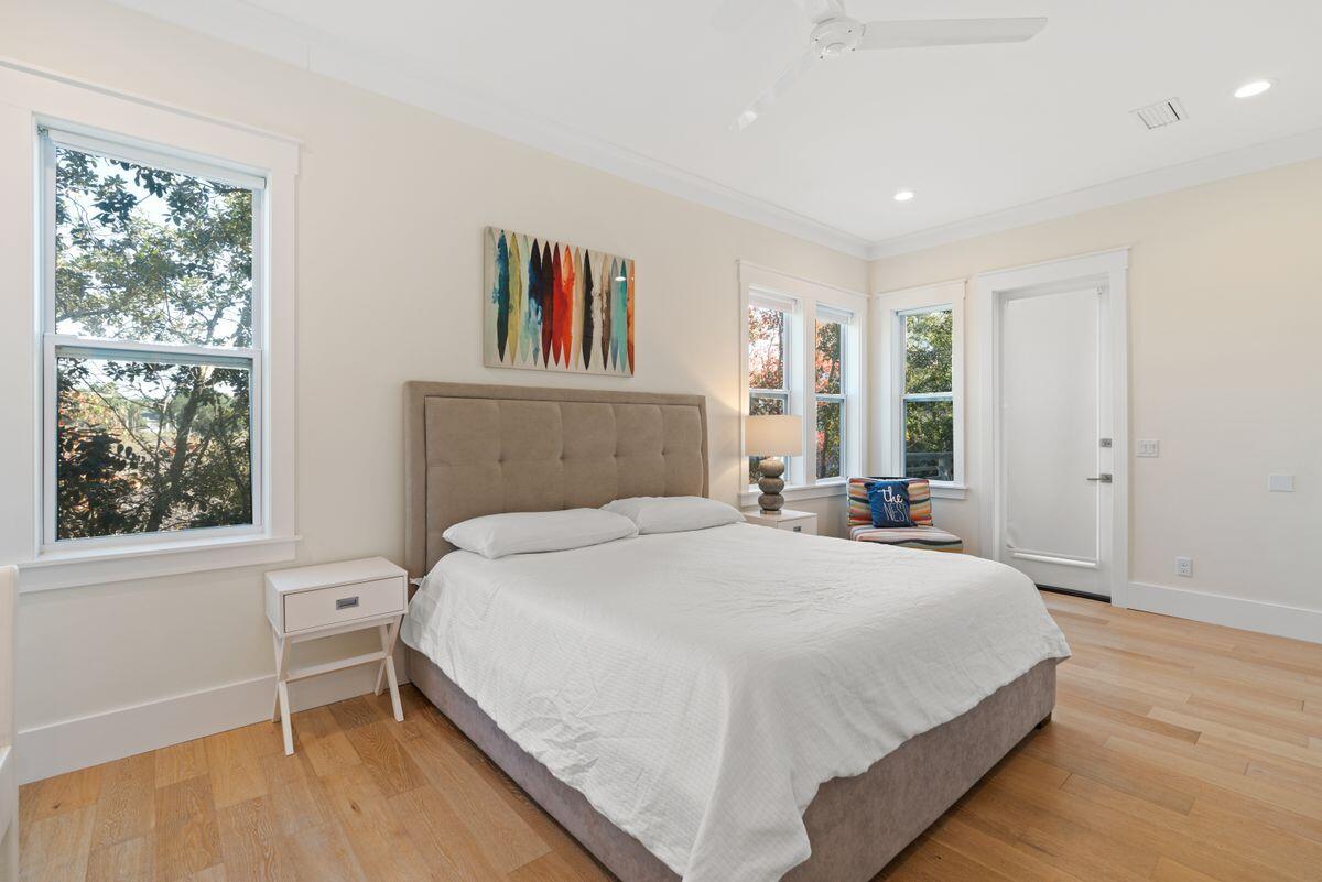 CRYSTAL BEACH - Residential