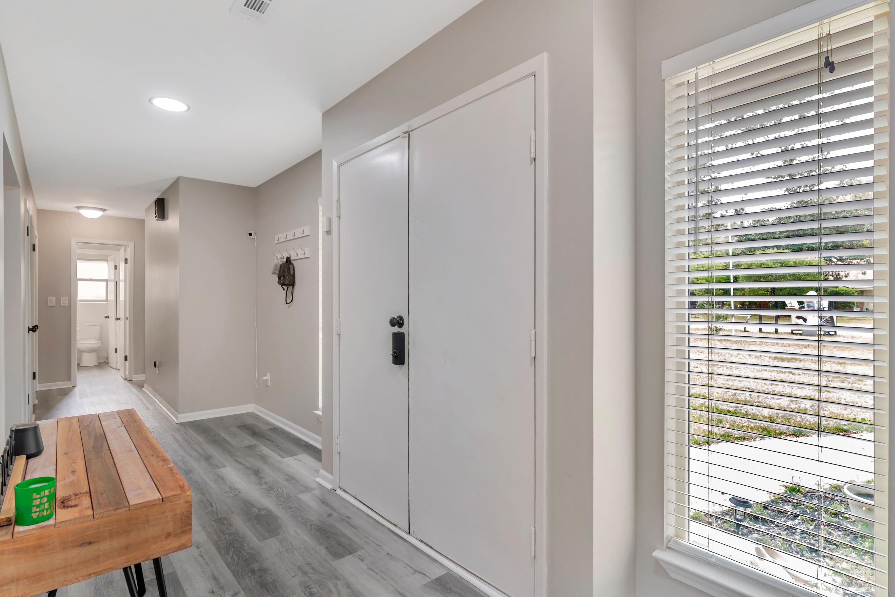 NICEVILLE (222200.00) - Residential