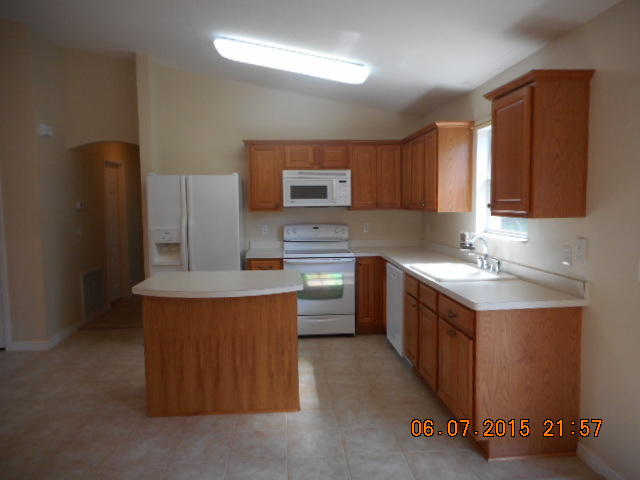 HOLLEY BY THE SEA - Residential Lease