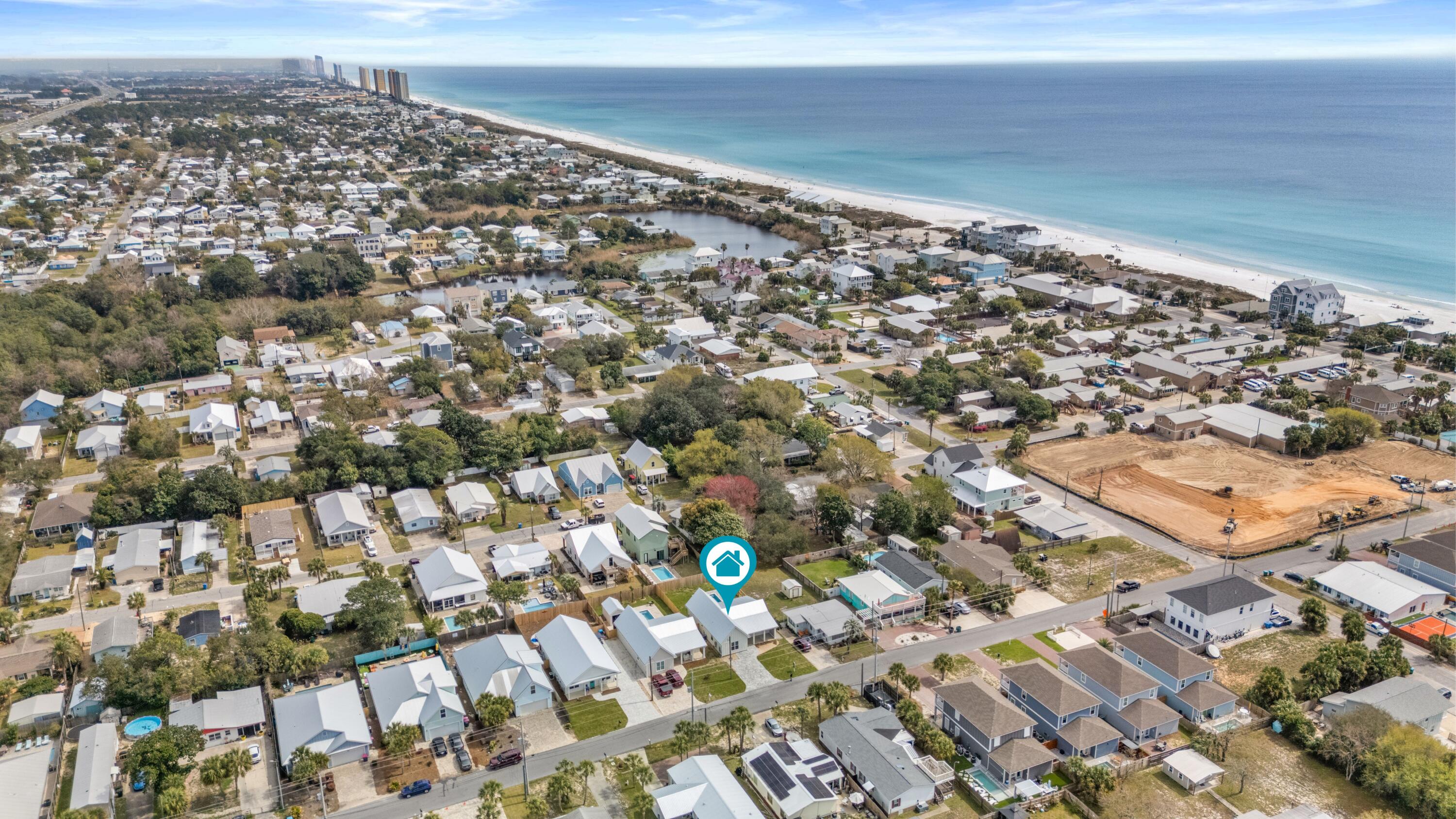 LAGUNA BEACH - Residential